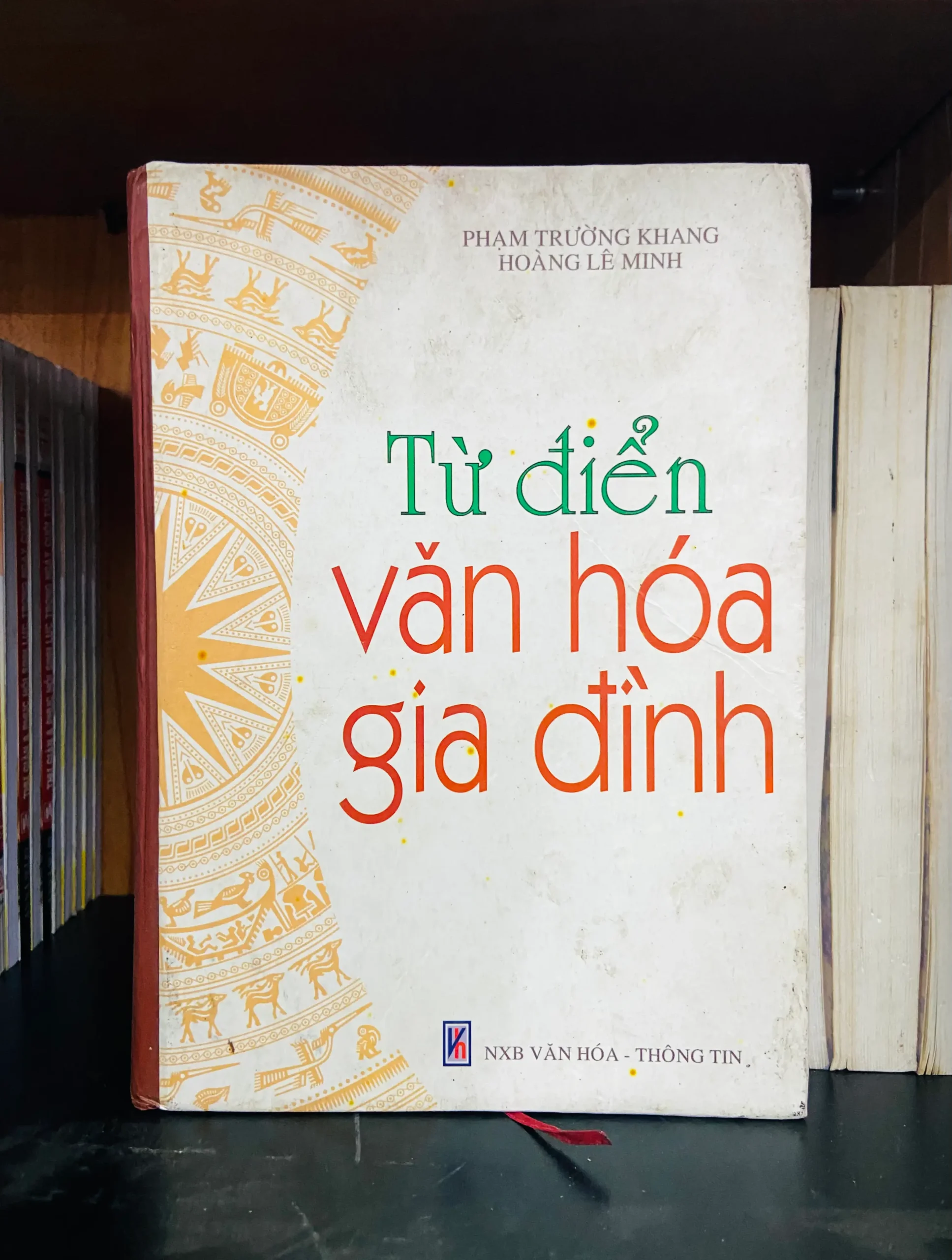 Từ điển văn hóa gia đình - Văn hóa VAVOB4D1-34