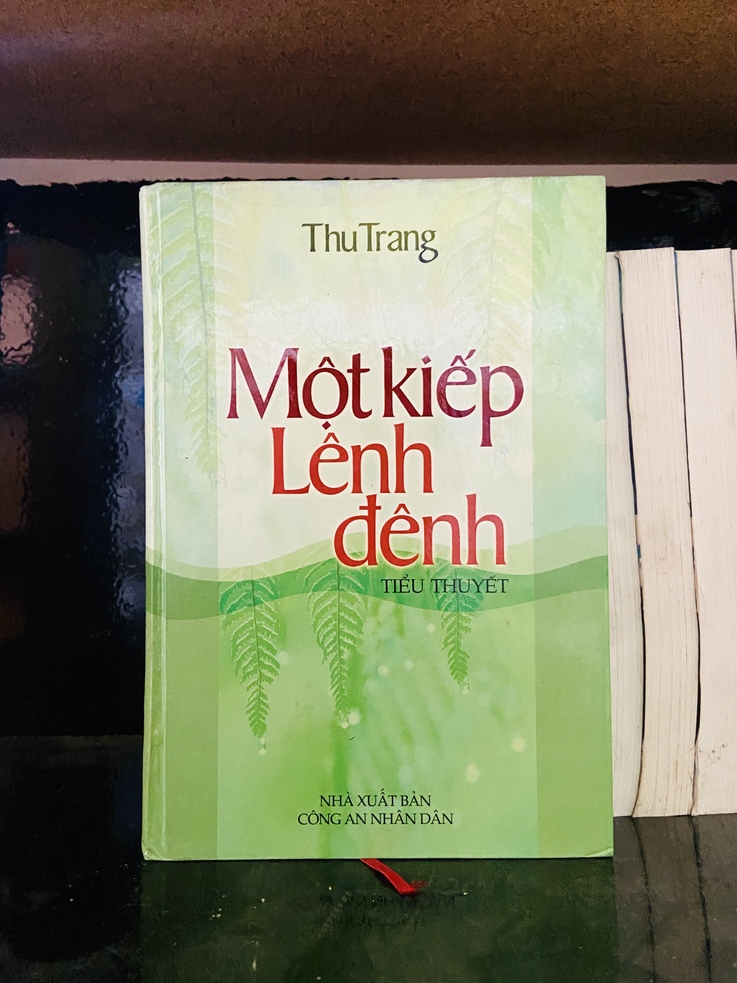 Một kiếp lênh đênh - Thu Trang - Văn học VAVOA1ST2-12