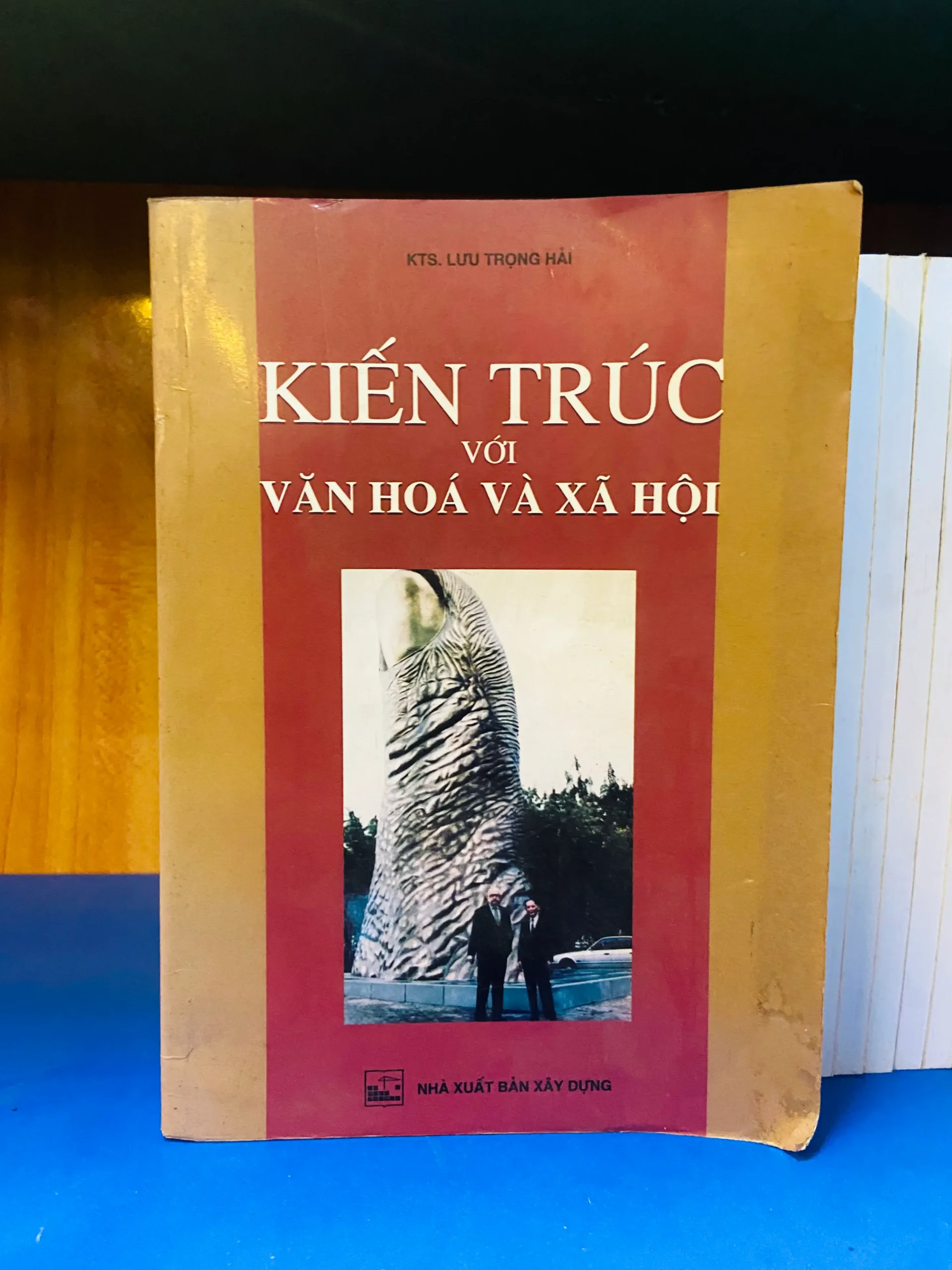 Kiến trúc với Văn Hóa và Xã Hội - Khoa học VAVOY4S-1