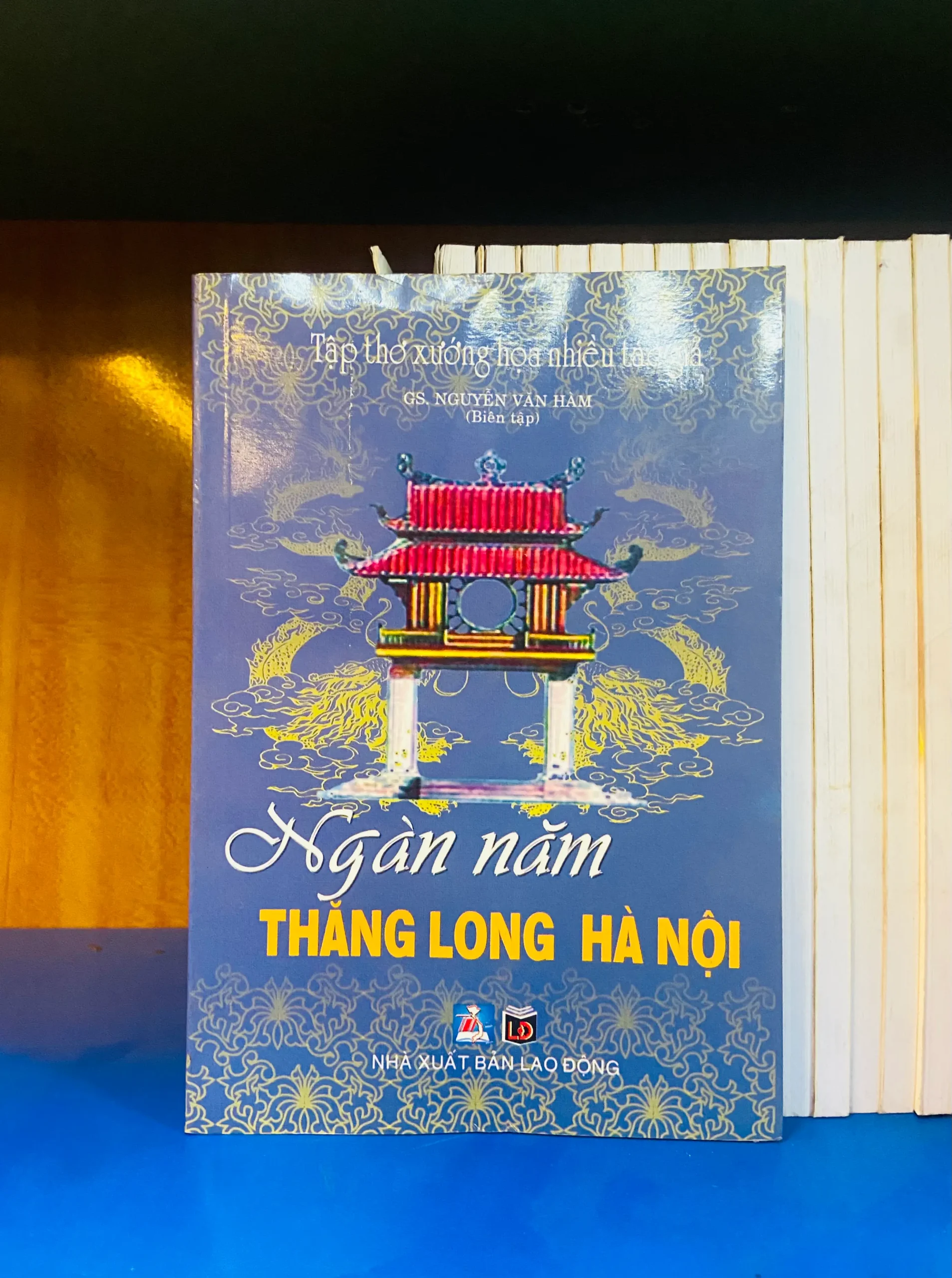 Ngàn năm Thăng Long Hà Nội - Văn học VAVOYDT4-5