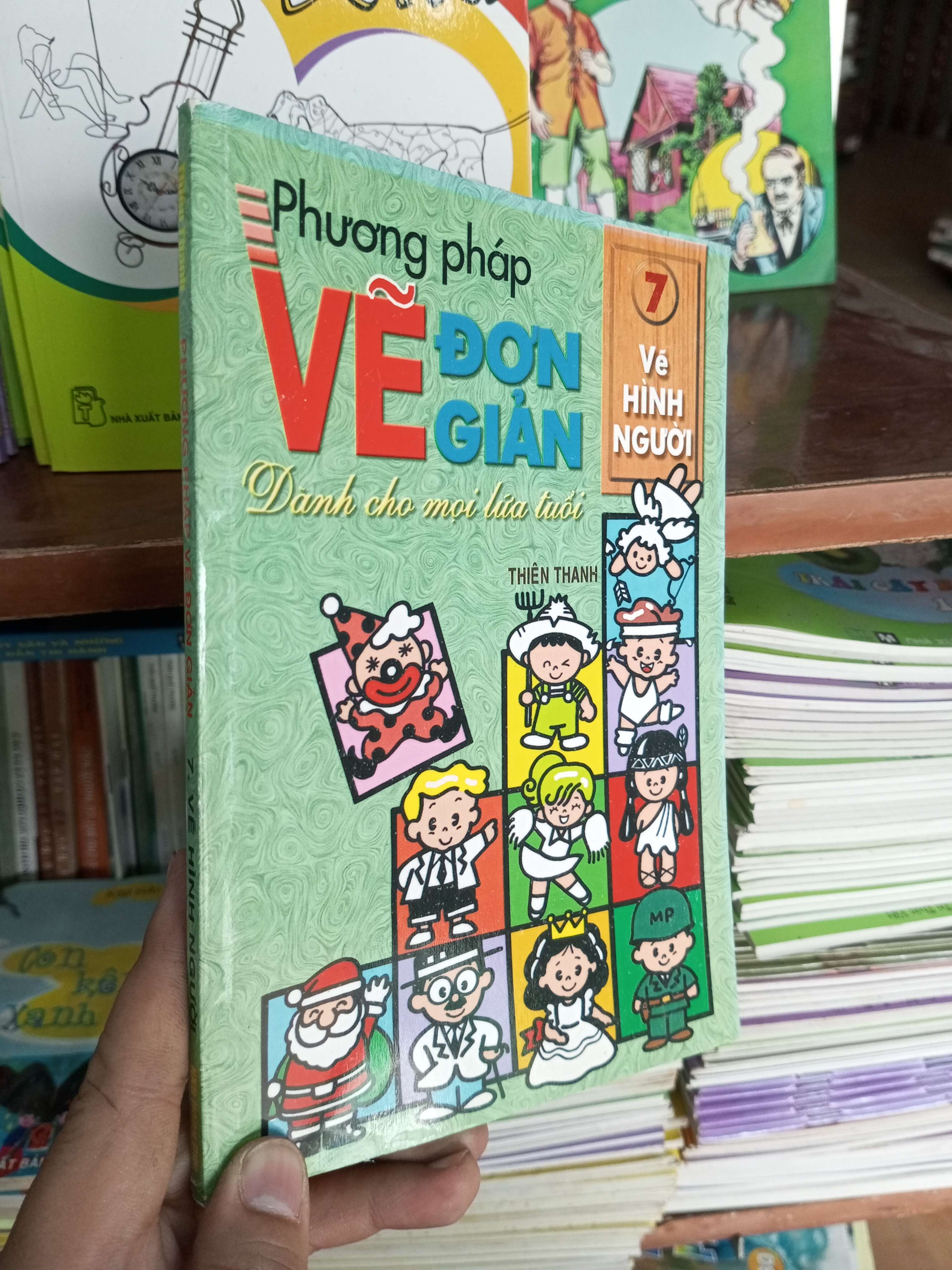 Phương pháp vẽ đơn giản 7 vẽ hình người - Thiên Thanh 2013 VAVO-AK18