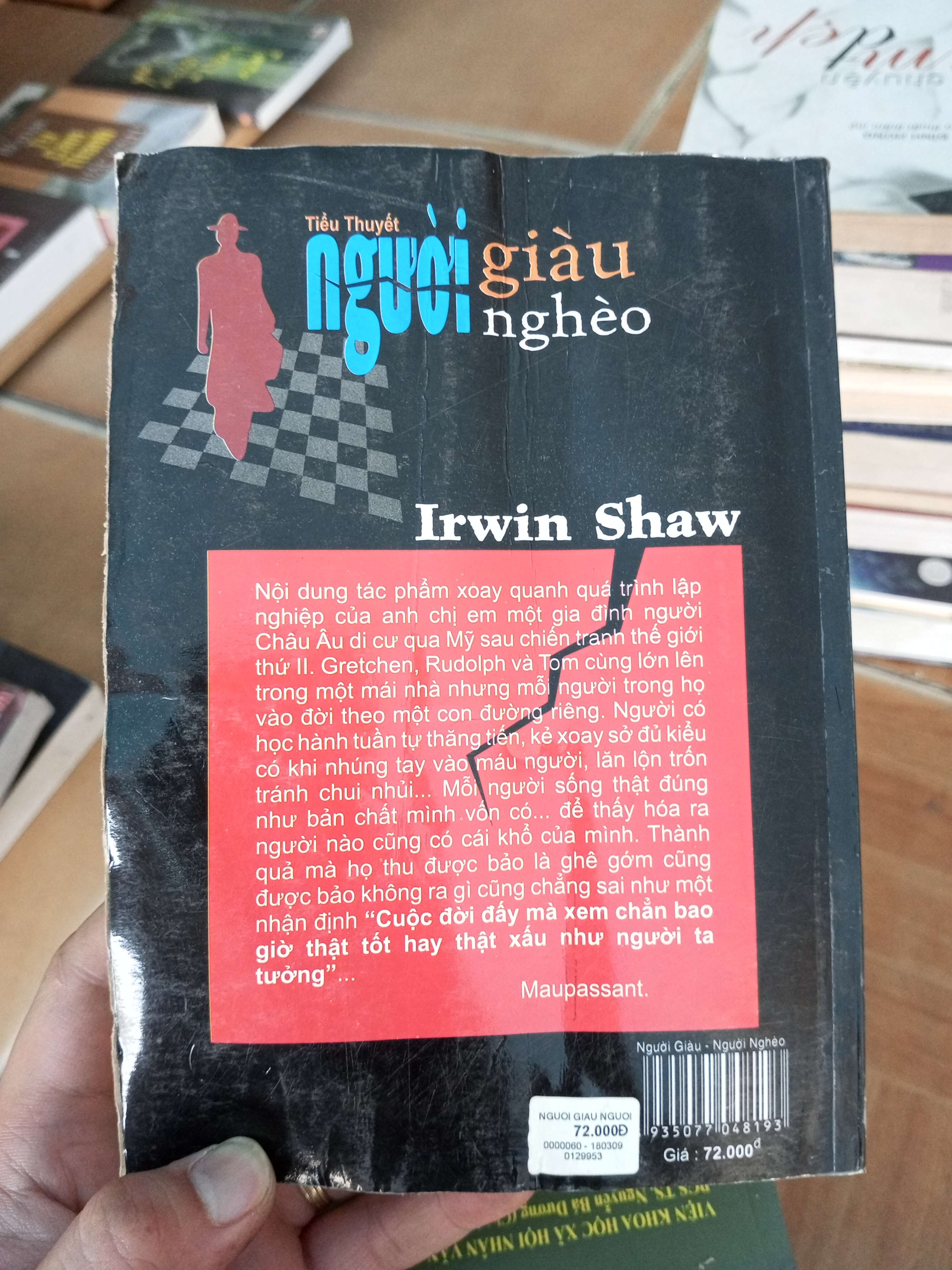 Người giàu người nghèo - Shaw VAVO-A2