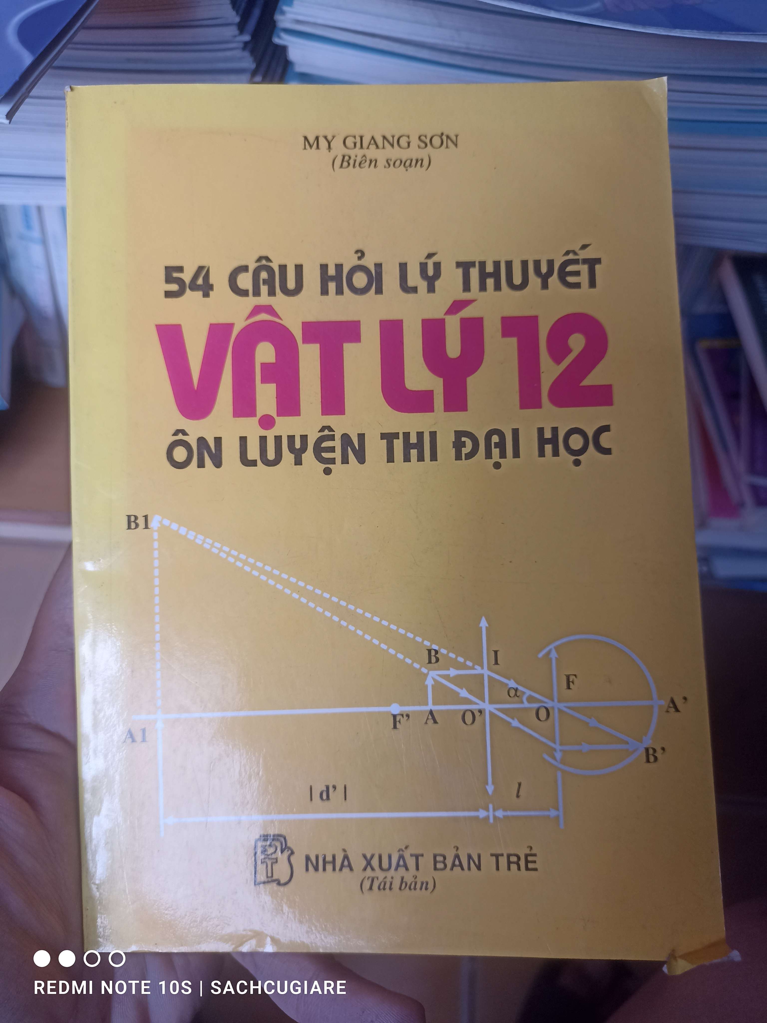 54 Câu Hỏi Lý Thuyết Vật Lý 12 (Ôn Luyện Thi Đại Học) - My Giang Sơn 2004 VAVO-AK2T4