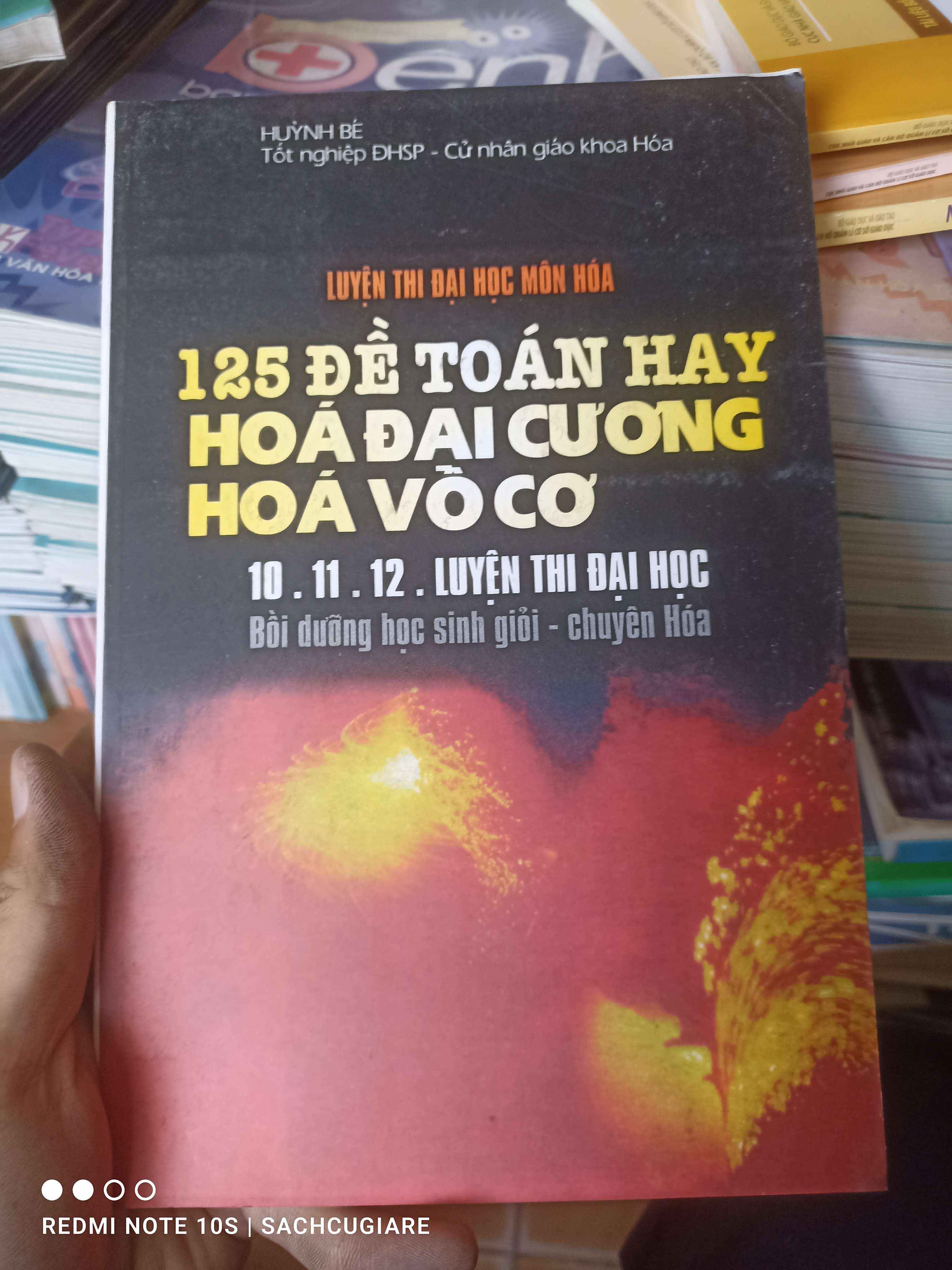 125 Đề Toán Hay Hóa Đại Cương Hóa Vô Cơ (10-11-12: Luyện Thi Đại Học, Bồi Dưỡng Học Sinh Giỏi - Chuyên Hóa) - Huỳnh Bé 2006 VAVO-AK2T4
