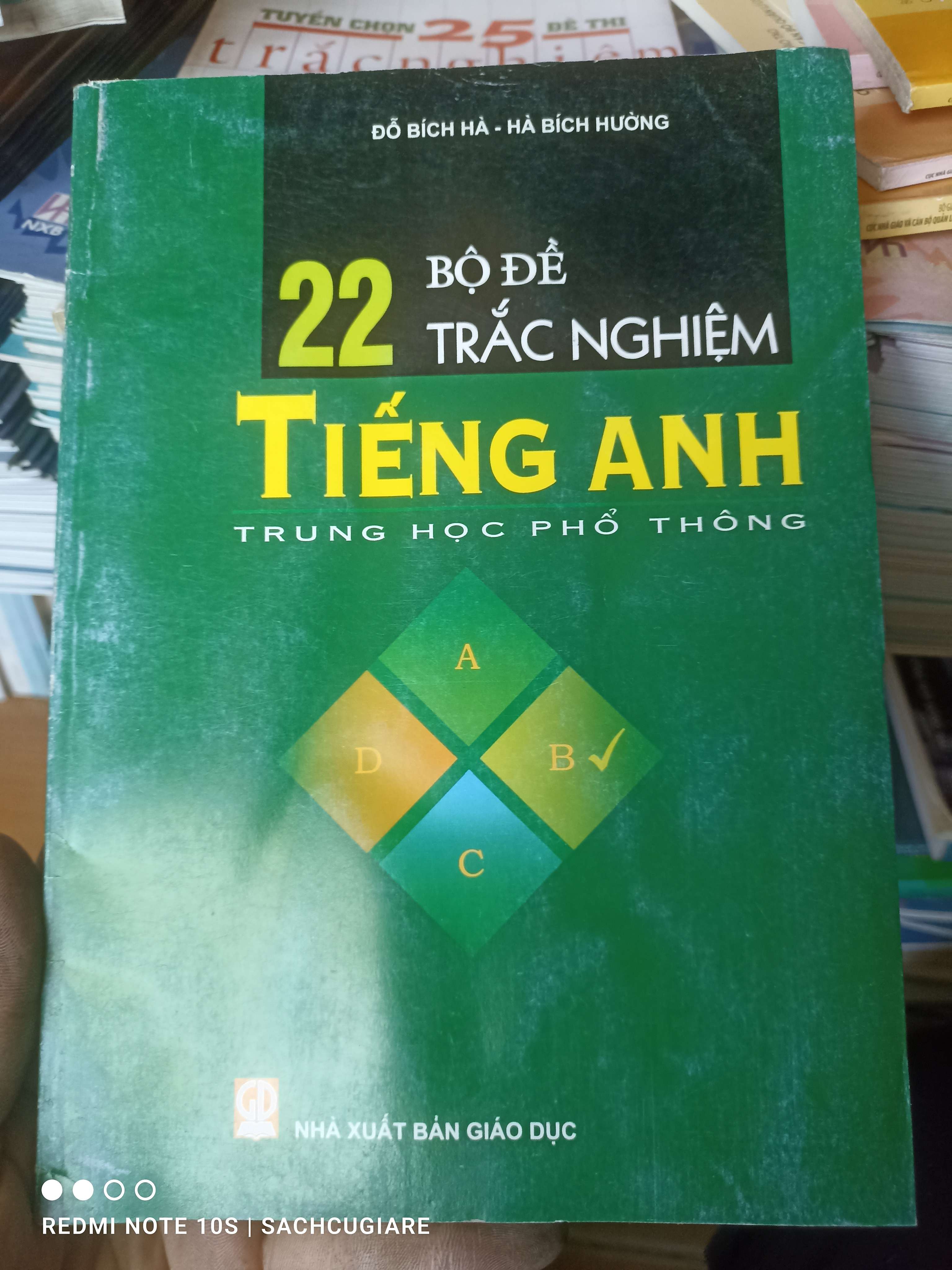 22 Bộ Đề Trắc Nghiệm Tiếng Anh Trung Học Phổ Thông - Đỗ Bích Hà, Hà Bích Hường 2006 VAVO-AK2T4