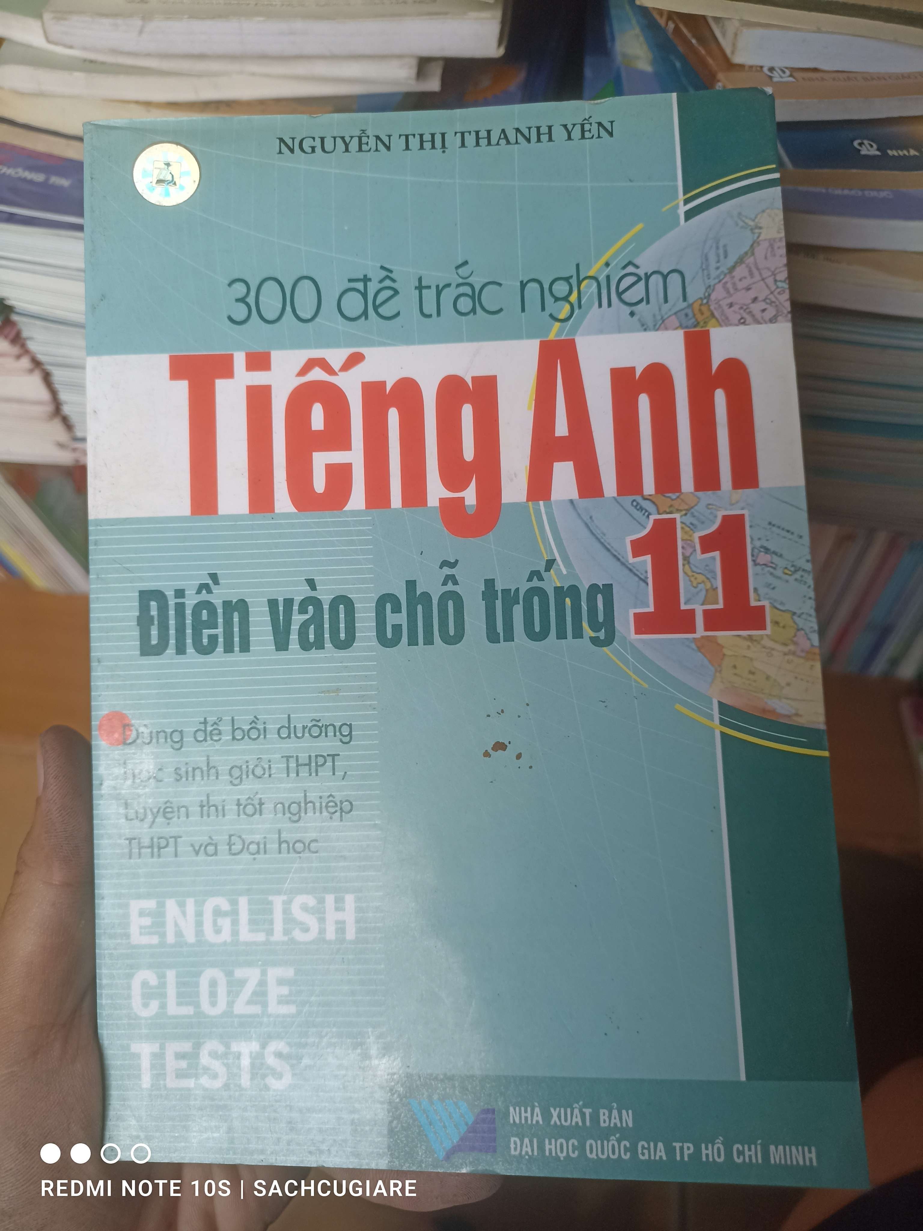 300 Đề Trắc Nghiệm Tiếng Anh 11 (Điền Vào Chỗ Trống) - Nguyễn Thị Thanh Yến 2007 VAVO-AK2ST3