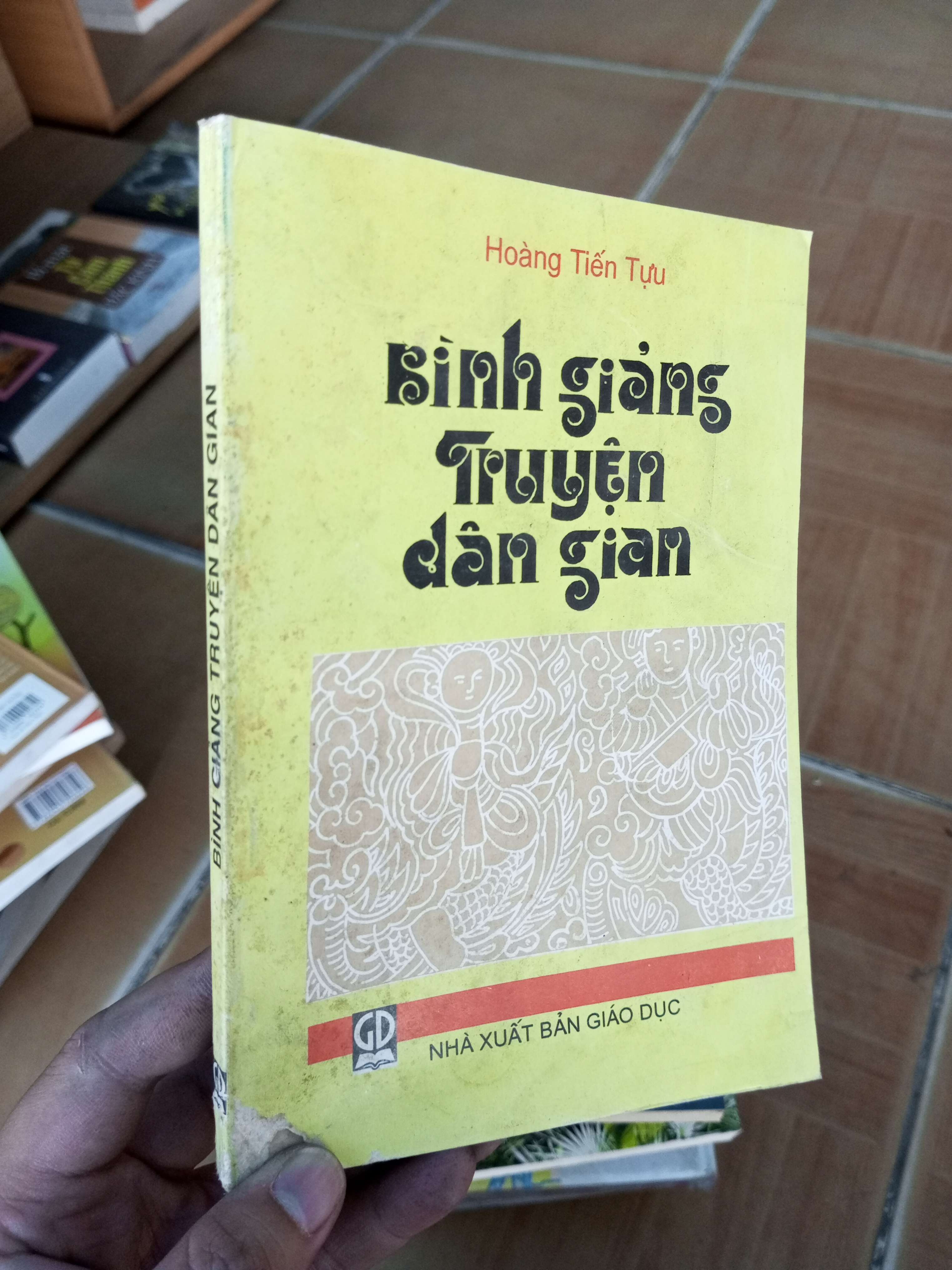 Bình giảng truyện dân gian - Tiến Tựu 2003 VAVO-A2