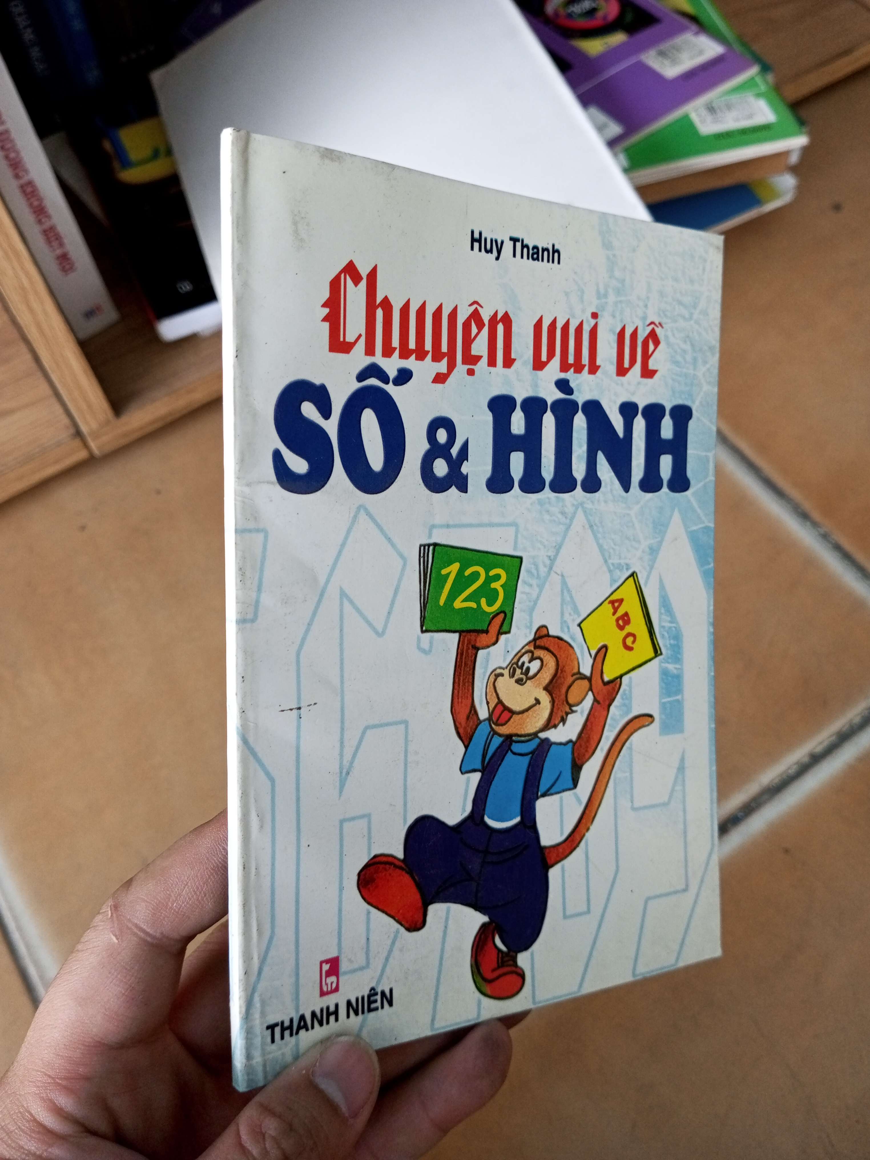 Chuyện vui về số và hình - Huy Thanh 2001 VAVO-A2