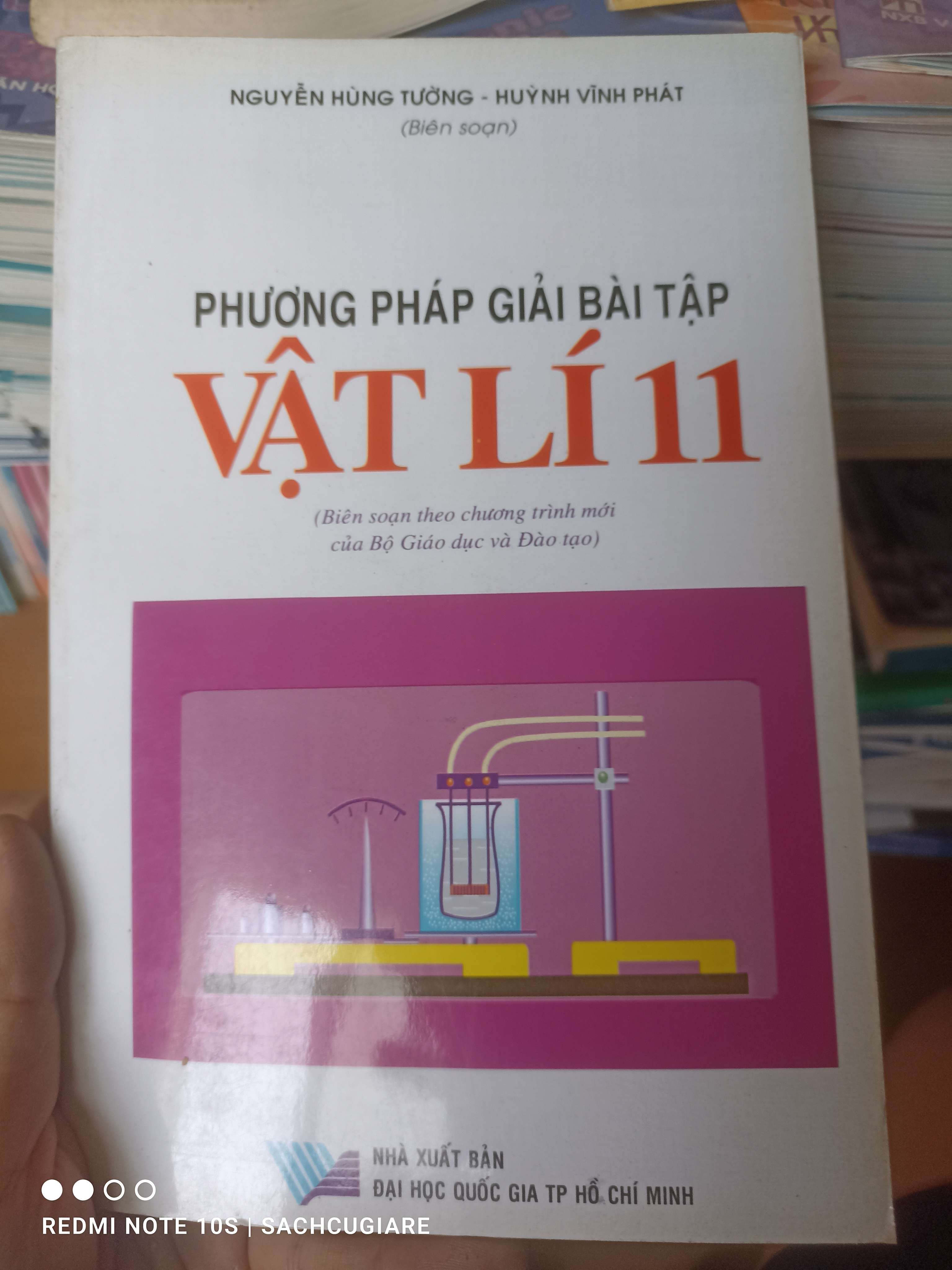Phương Pháp Giải Bài Tập Vật Lí 11 - Nguyễn Hùng Tường, Huỳnh Vĩnh Phát 2008 VAVO-AK2ST1