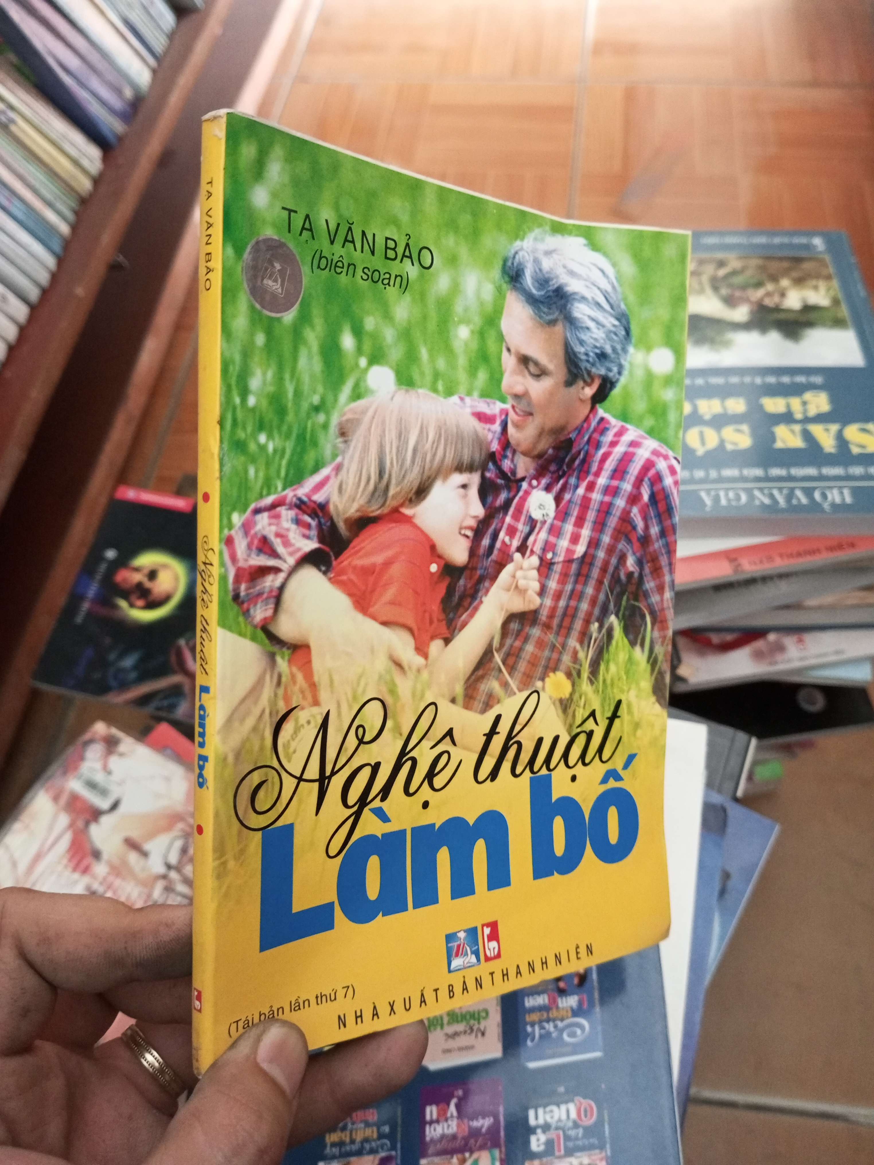 Nghệ thuật làm bố - Văn Bảo 2004 VAVO-AK18