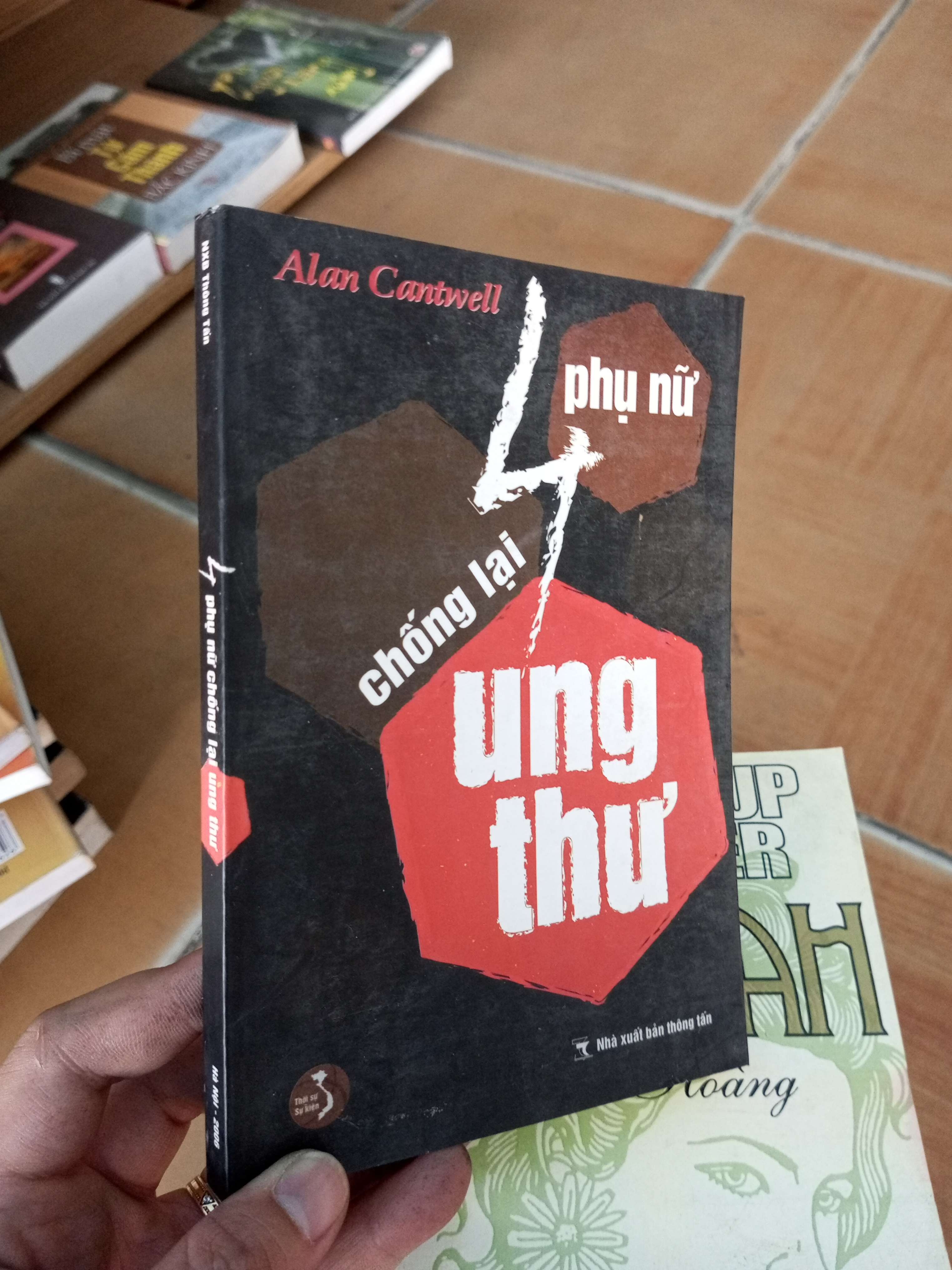 Phụ nữ chống lại ung thư - Cantwell 2006 VAVO-A2