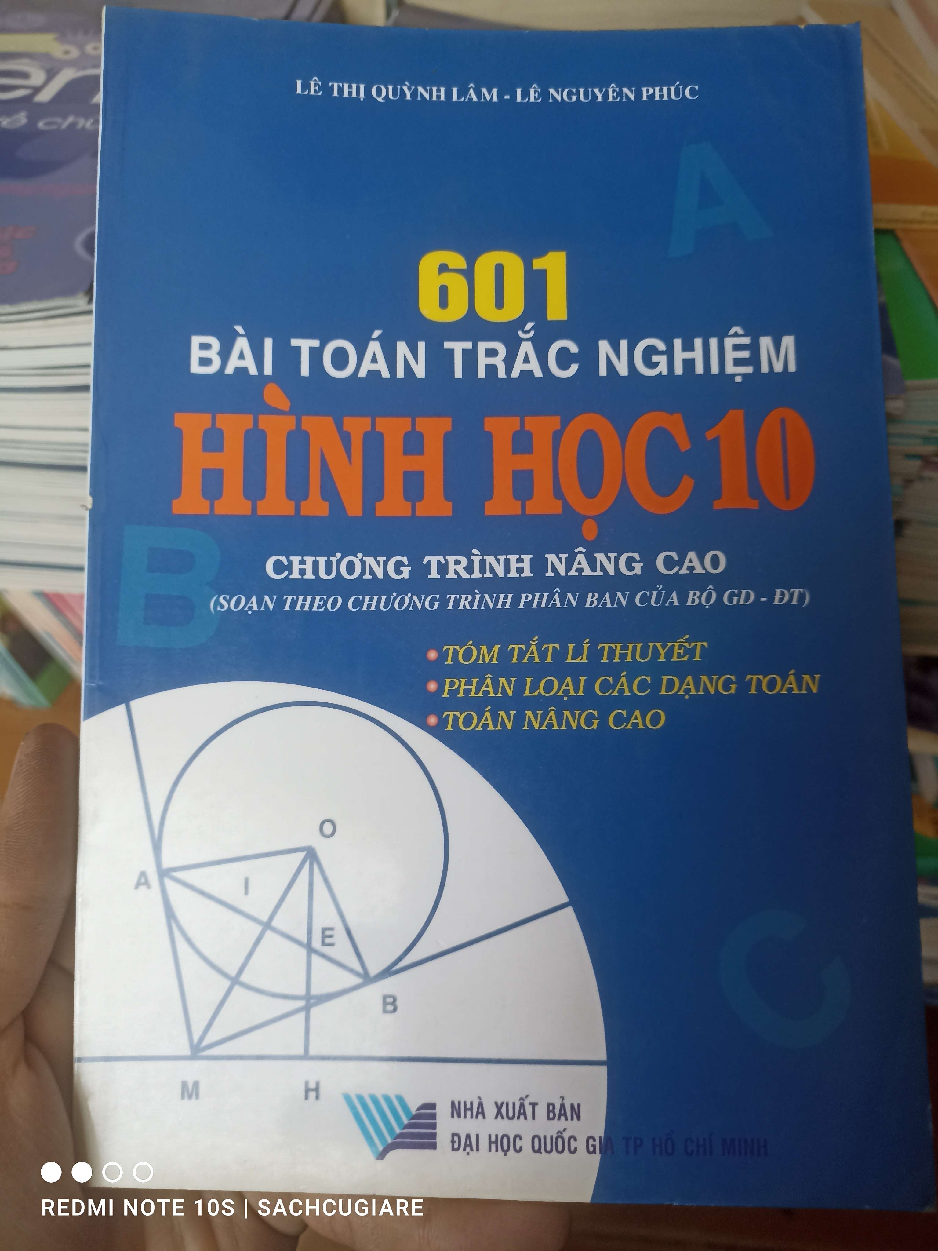 601 Bài Toán Trắc Nghiệm Hình Học 10 (Chương Trình Nâng Cao) - Lê Thị Quỳnh Lâm, Lê Nguyên Phúc 2007 VAVO-AK3ST1