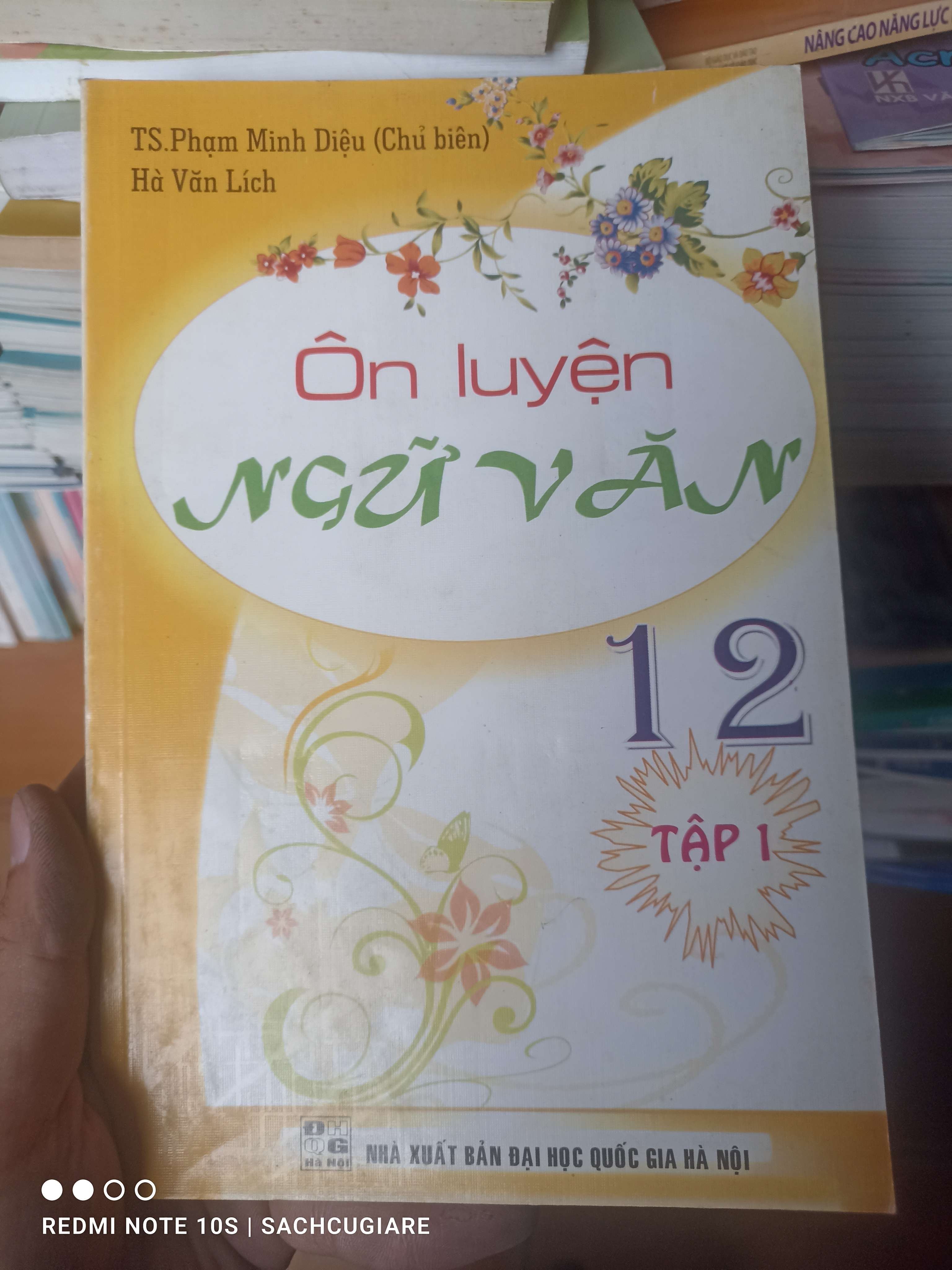 Ôn Luyện Ngữ Văn 12 (Tập 1) - Phạm Minh Diệu, Hà Văn Lích 2009 VAVO-AK2ST1