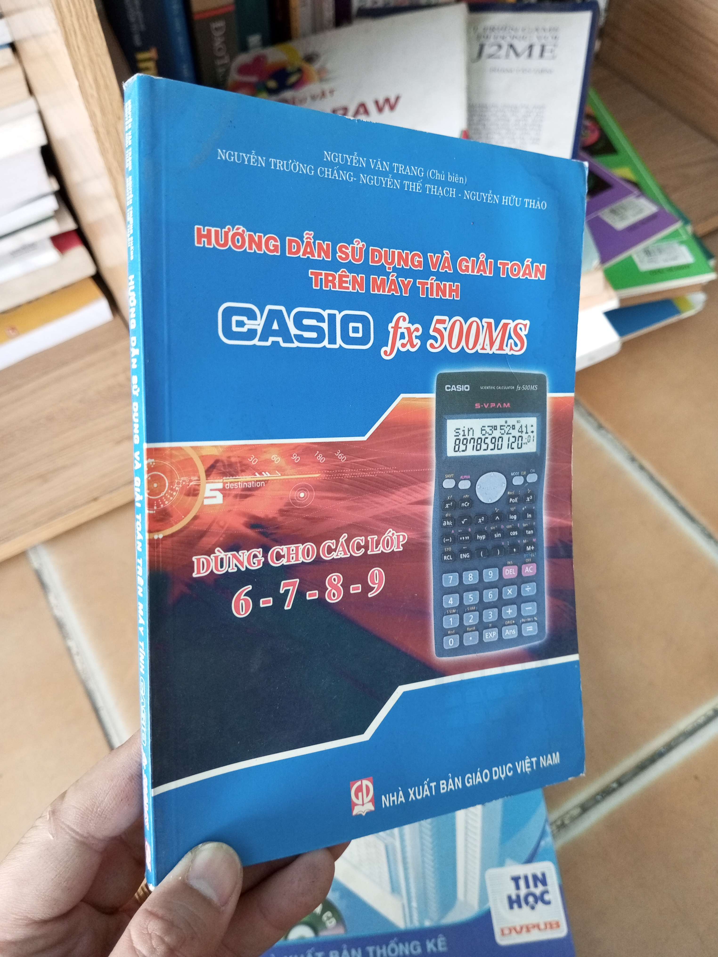 Hướng dẫn sử dụng máy tính và giải toán trên máy tính casio fx 500MS - Văn Thang 2012 VAVO-A2