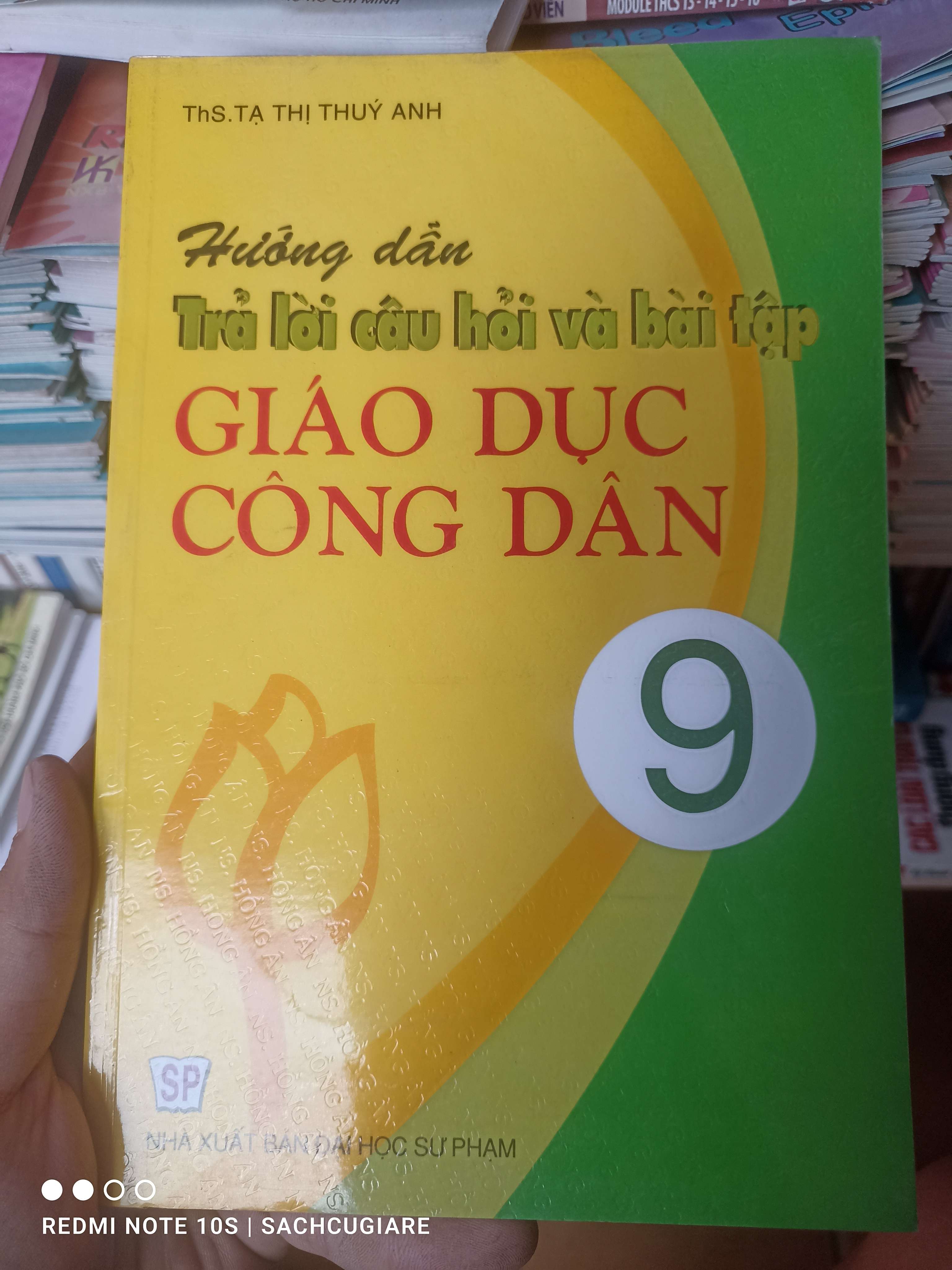 Hướng Dẫn Trả Lời Câu Hỏi Và Bài Tập Giáo Dục Công Dân 9 - Tạ Thị Thúy Anh 2011 VAVO-AK3ST1