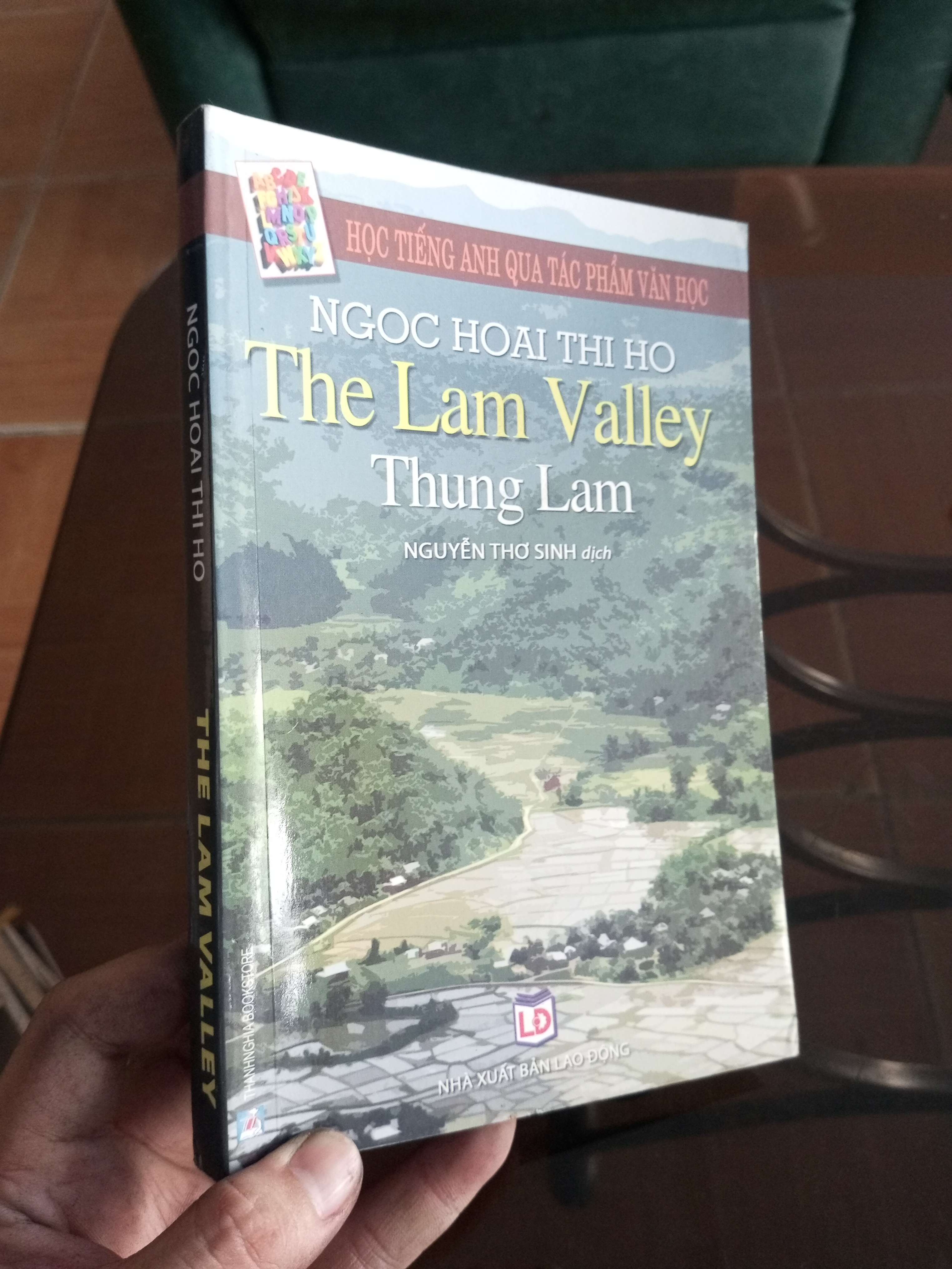The La Valley - Ngoc Hoai Thi Ho 2010 VAVO-A0