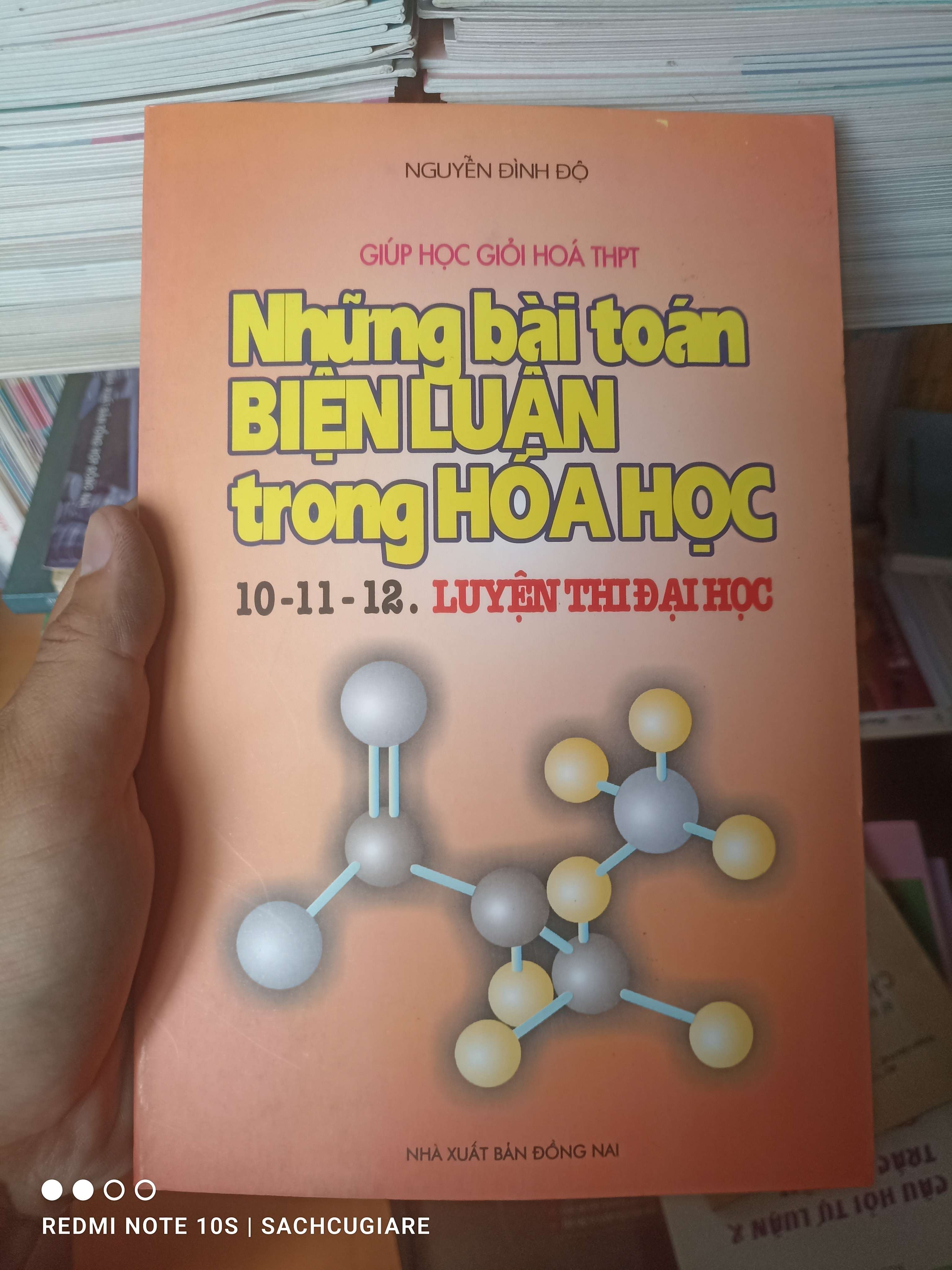 Những Bài Toán Biện Luận Trong Hoá Học (10-11-12 Luyện Thi Đại Học) - Nguyễn Đình Độ 2009 VAVO-AK2T3