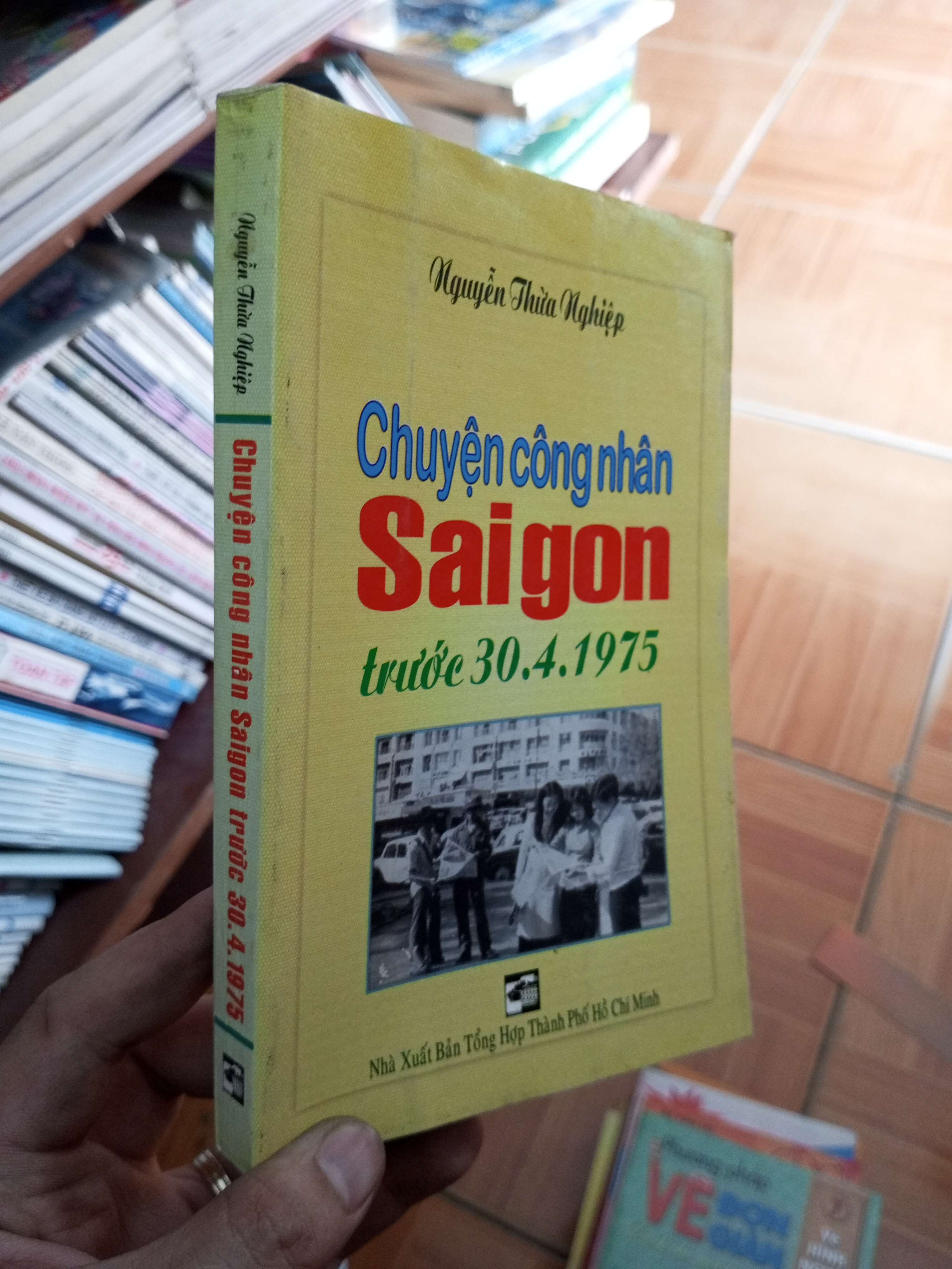 Chuyện công nhân Saigon trước 30.4.1975 - Thừa Nghiệp 2009 VAVO-AK18