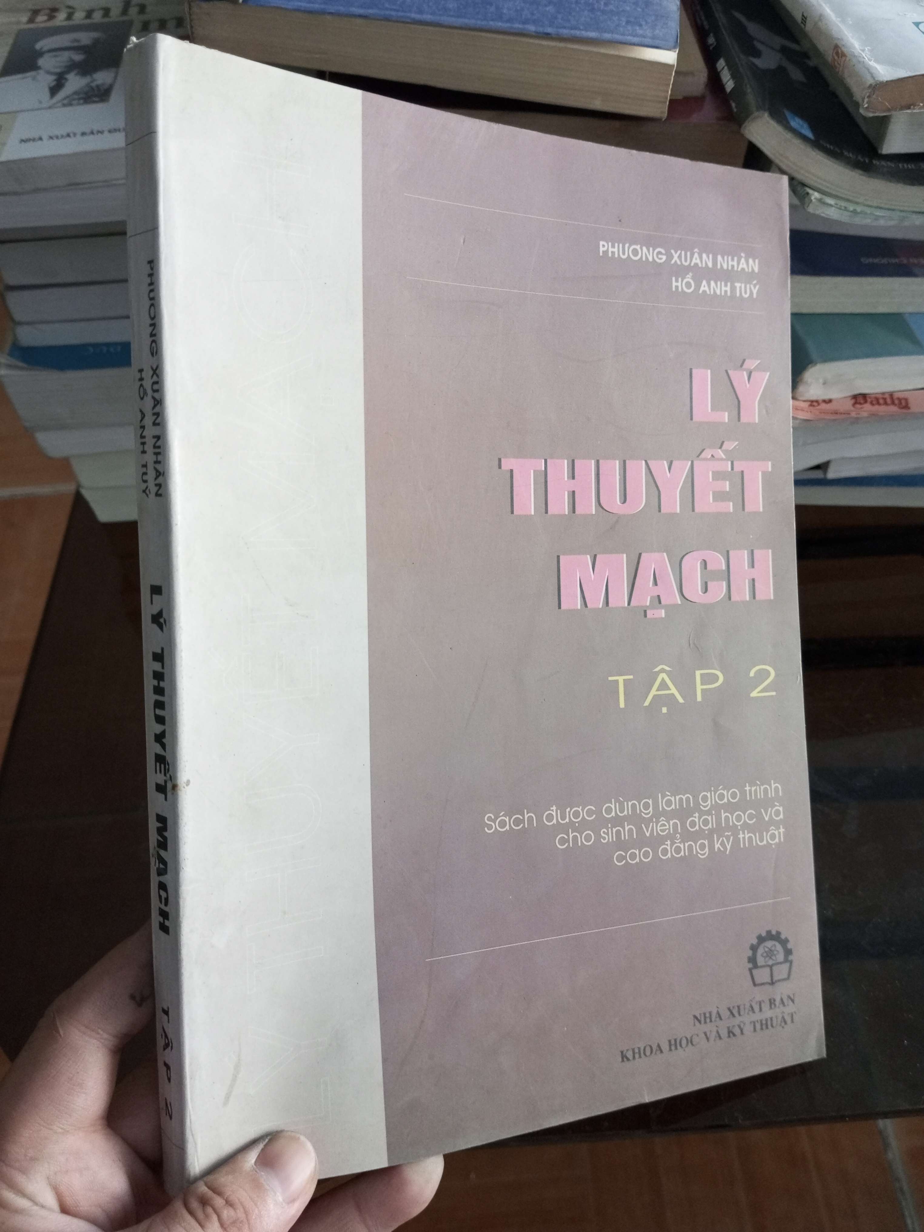 Lý thuyết mạch tập 2 - Xuân Nhân 2001 VAVO-A2