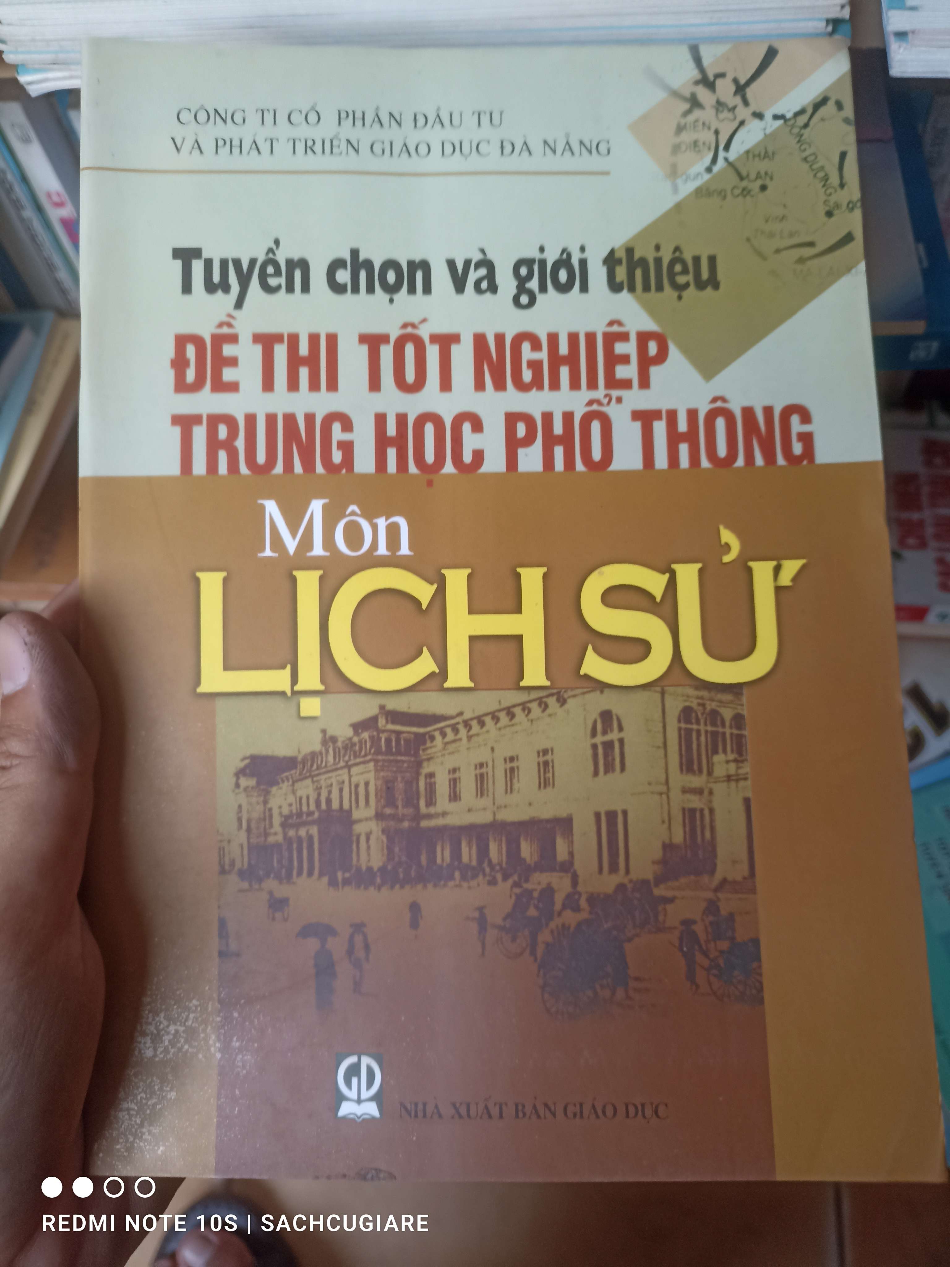 Tuyển Chọn Và Giới Thiệu Đề Thi Tốt Nghiệp Trung Học Phổ Thông Môn Lịch Sử - Công Ty Cổ Phần Đầu Tư Và Phát Triển Giáo Dục Đà Nẵng 2008 VAVO-AK2T3