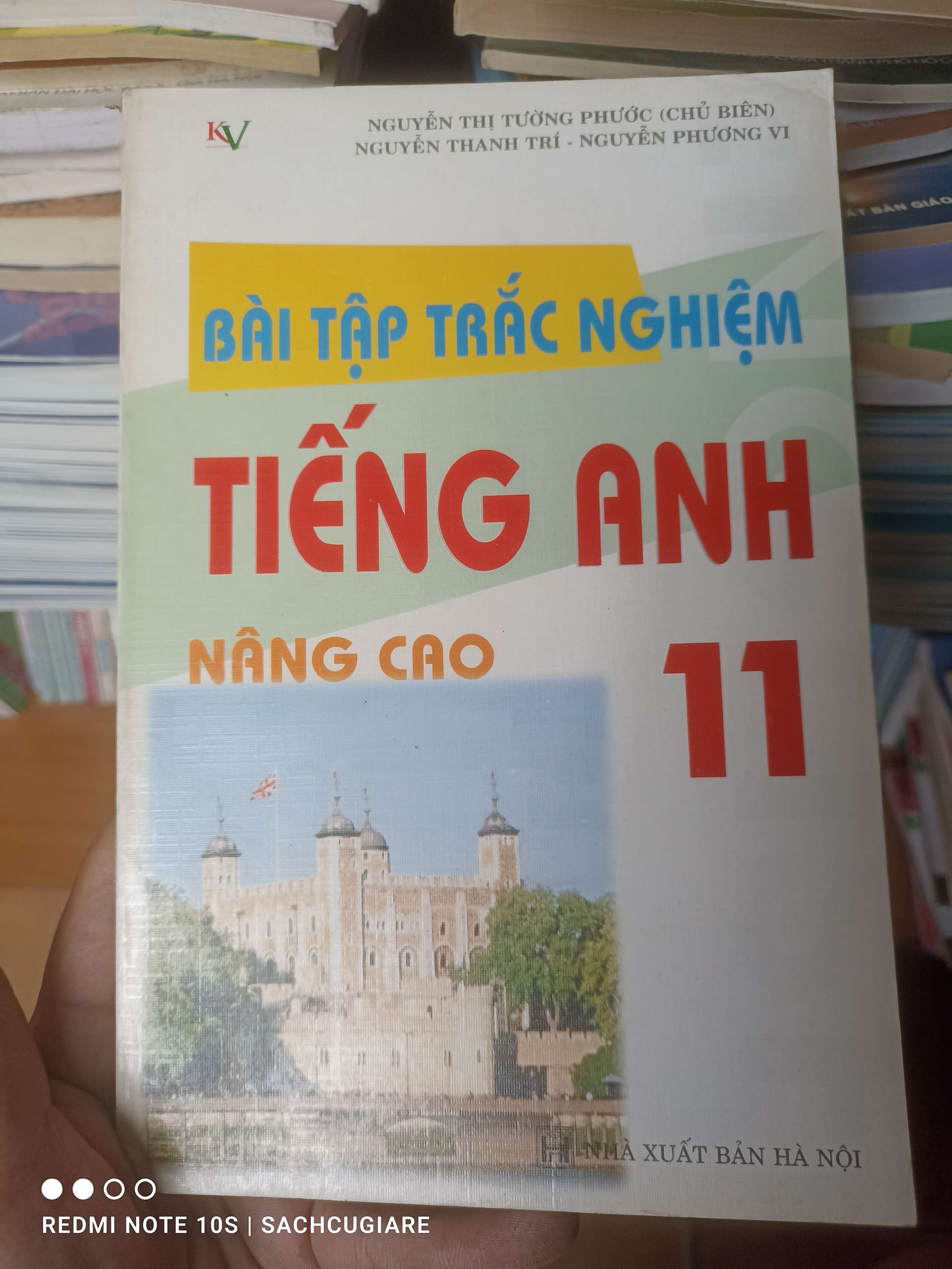 Bài Tập Trắc Nghiệm Tiếng Anh 11 (Nâng Cao) - Nguyễn Thị Tường Phước, Nguyễn Thanh Trí, Nguyễn Phương Vi 2007 VAVO-AK2ST3