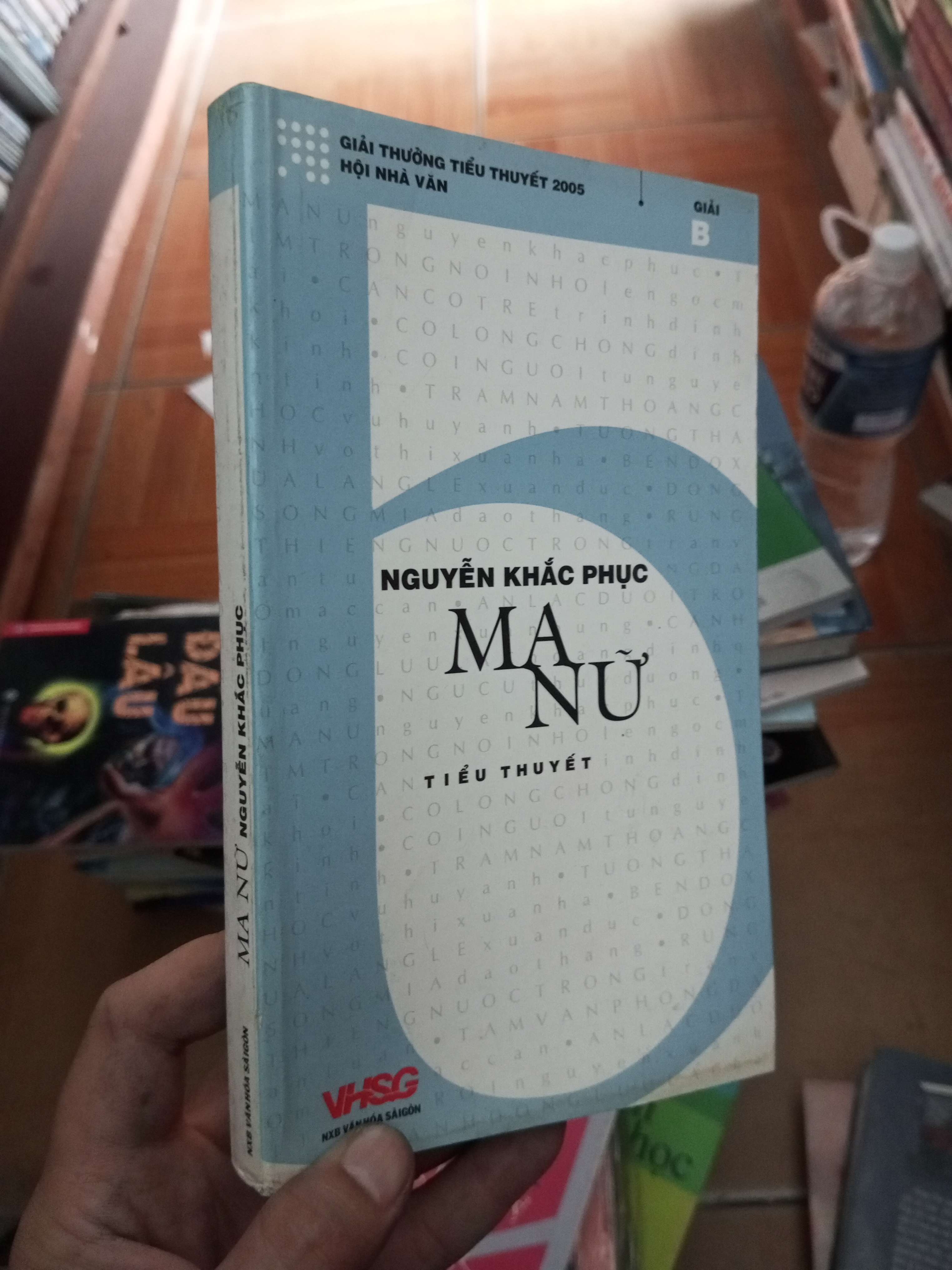 Ma nữ - Khắc Phục 2006 VAVO-AK18