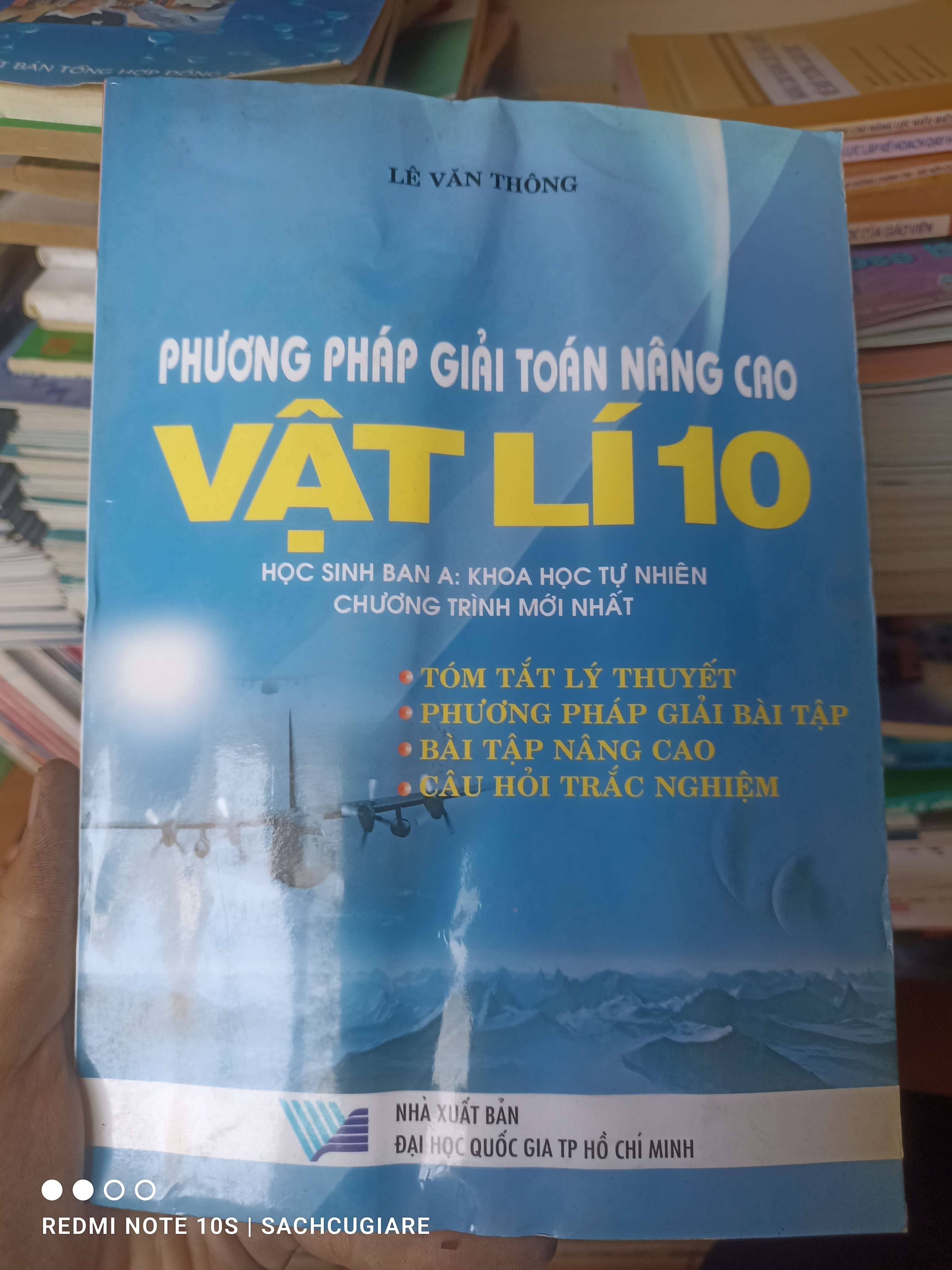 Phương Pháp Giải Toán Nâng Cao Vật Lí 10 - Lê Văn Thông 2006 VAVO-AK3ST1
