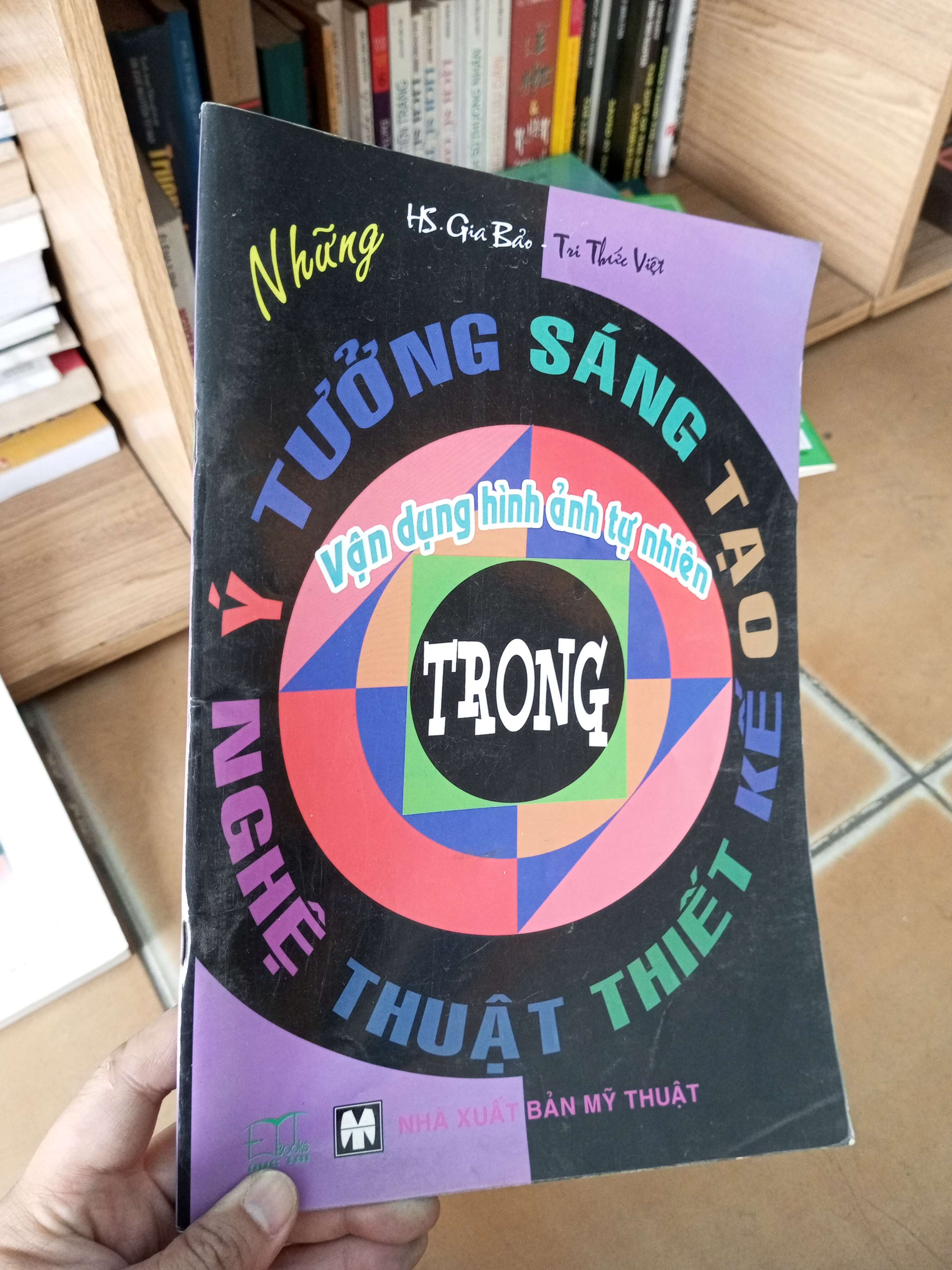 Vận dụng hình ảnh tự nhiên trong những ý tưởng sáng tạo nghệ thuật thiết kế - Gia Bảo 2008 VAVO-A2