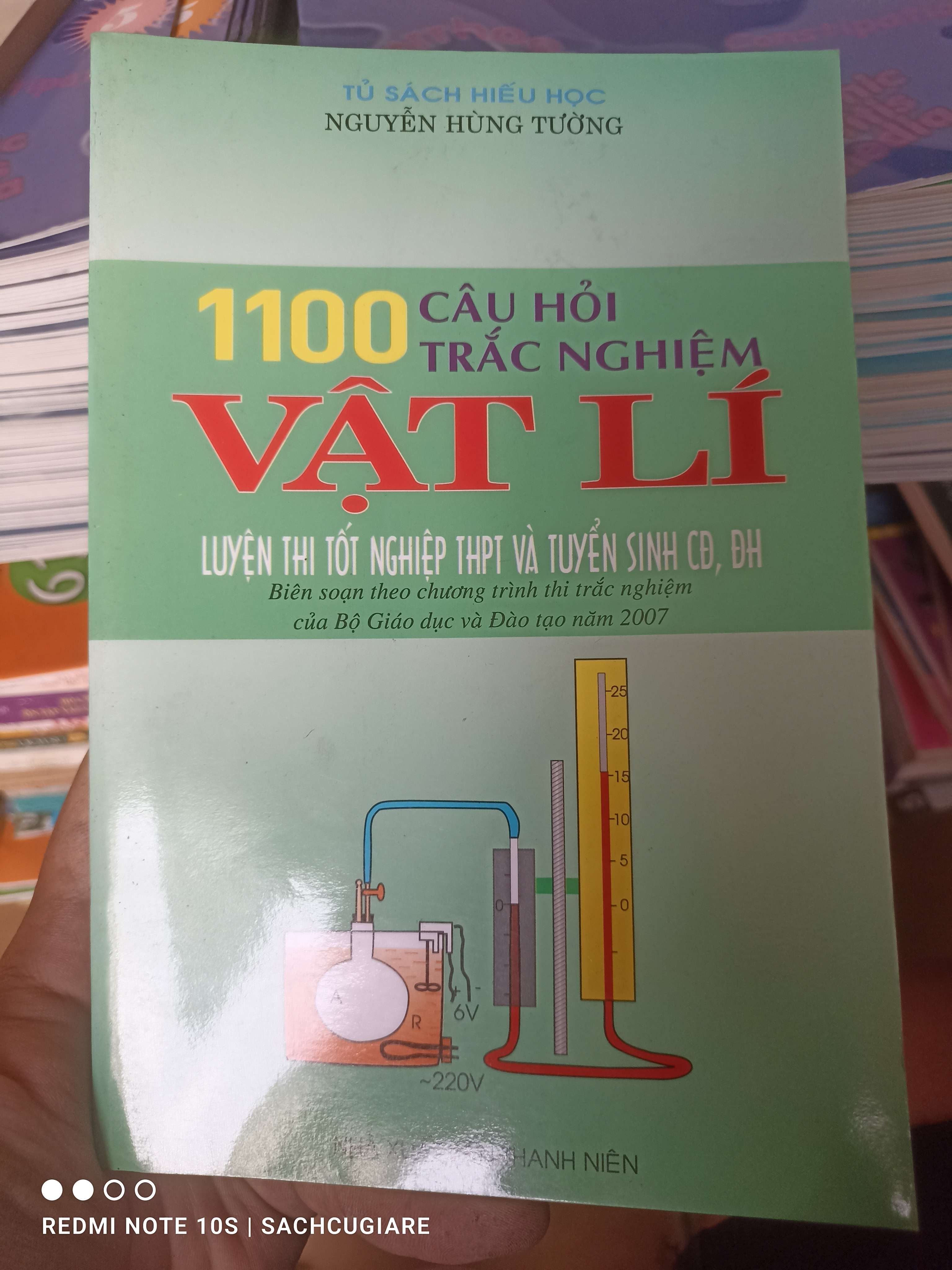 1100 Câu Hỏi Trắc Nghiệm Vật Lí (Luyện Thi Tốt Nghiệp THPT Và Tuyển Sinh CĐ, ĐH) - Nguyễn Hùng Tường 2007 VAVO-AK2T4