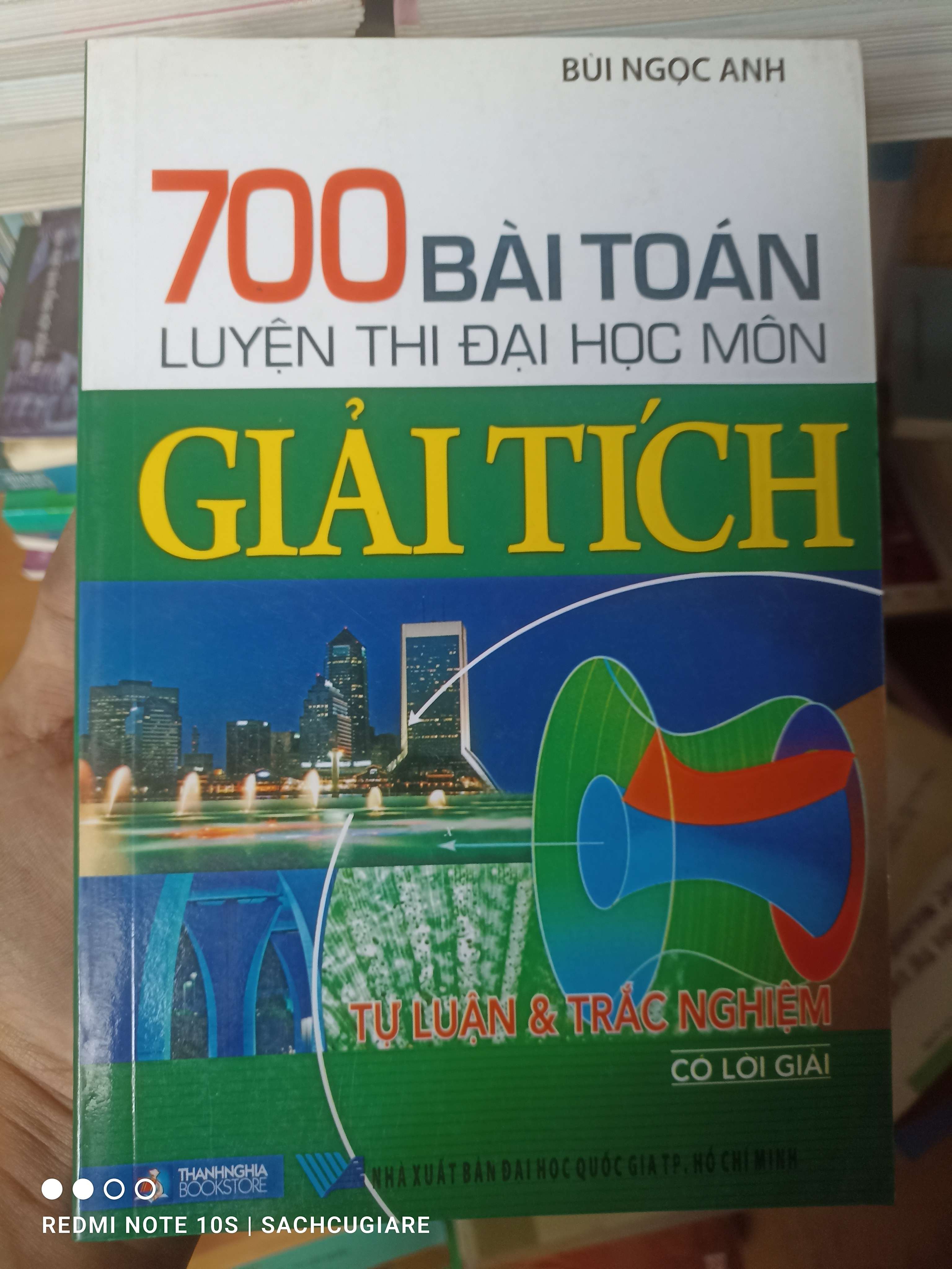 700 Bài Toán Luyện Thi Đại Học Môn Giải Tích (Tự Luận & Trắc Nghiệm Có Lời Giải) - Bùi Ngọc Anh 2013 VAVO-AK2T3