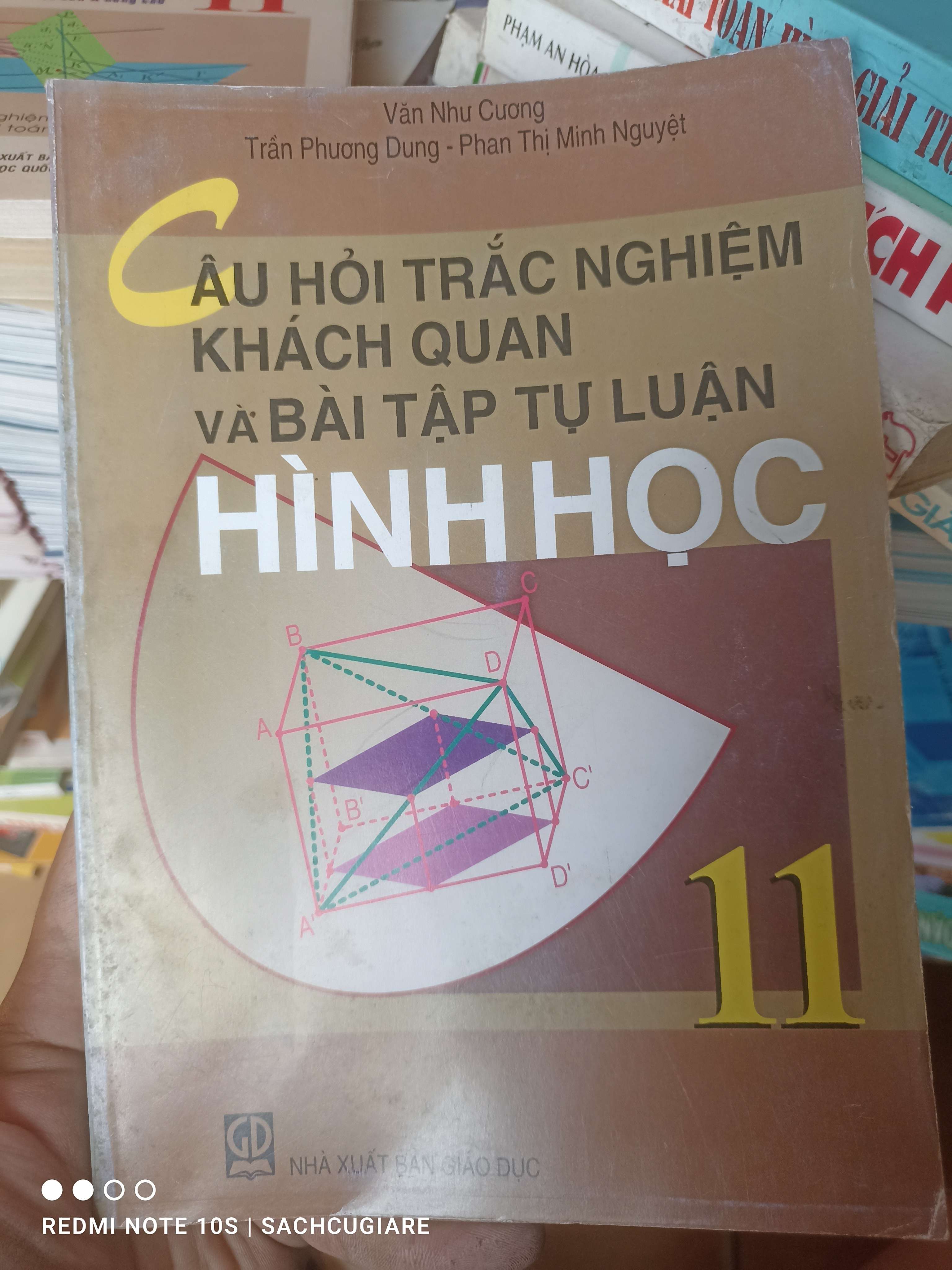 Câu Hỏi Trắc Nghiệm Khách Quan Và Bài Tập Tự Luận Hình Học 11 - Văn Như Cương, Trần Phương Dung, Phan Thị Minh Nguyệt 2007 VAVO-AK2T4