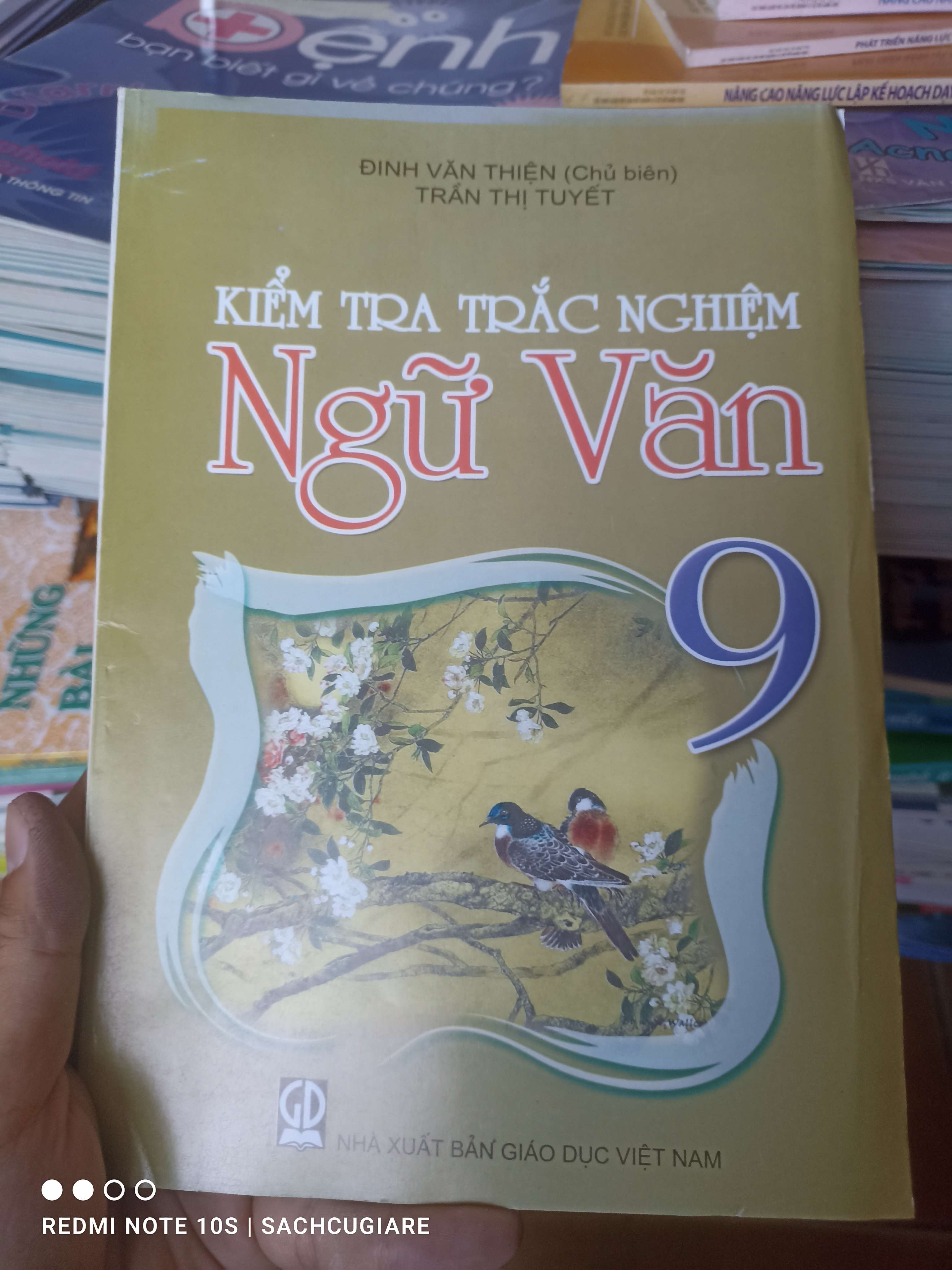 Kiểm Tra Trắc Nghiệm Ngữ Văn 9 - Đinh Văn Thiện, Trần Thị Tuyết 2011 VAVO-AK3ST1