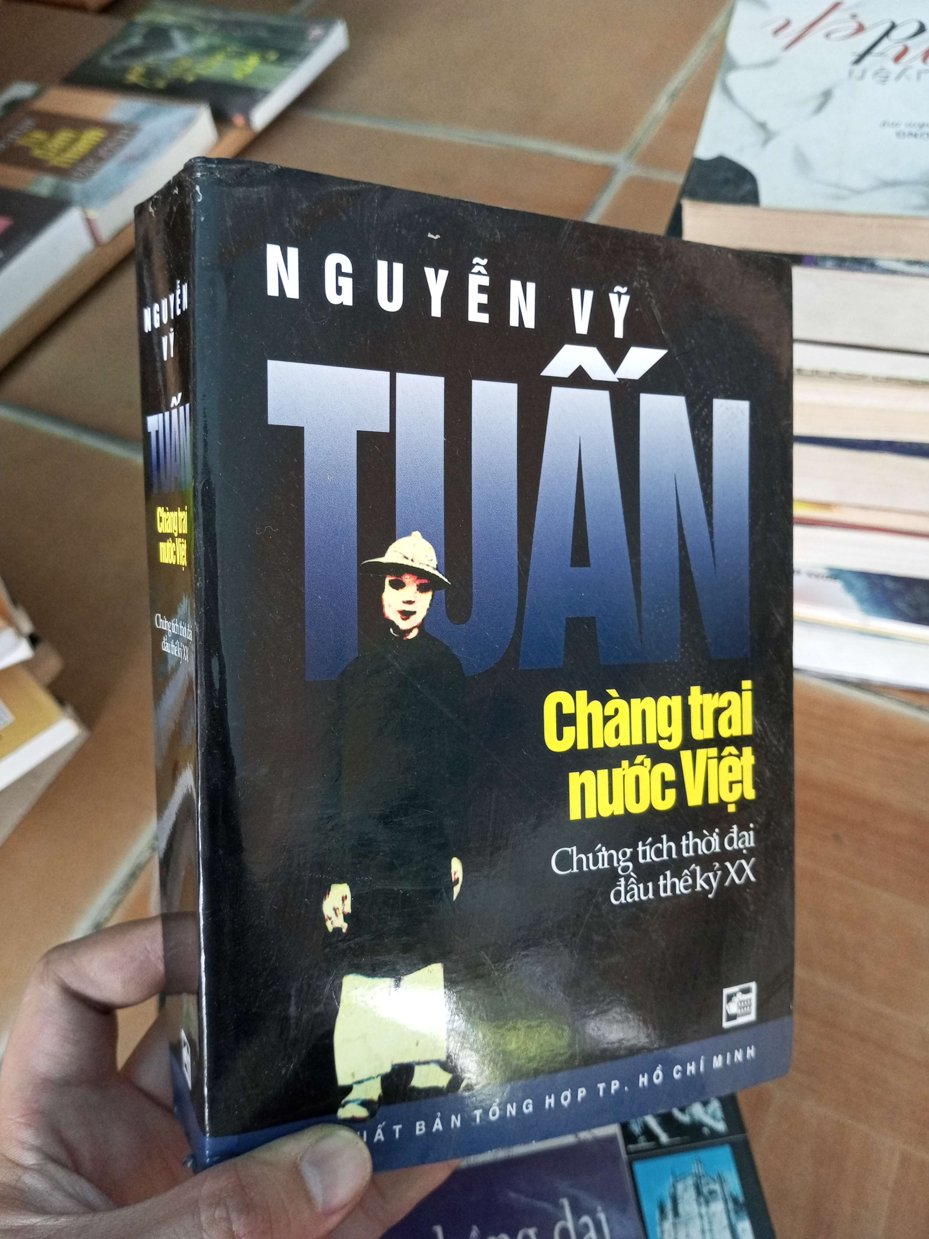 Chàng trai nước Việt - Vỹ Tuấn 2011 VAVO-A2
