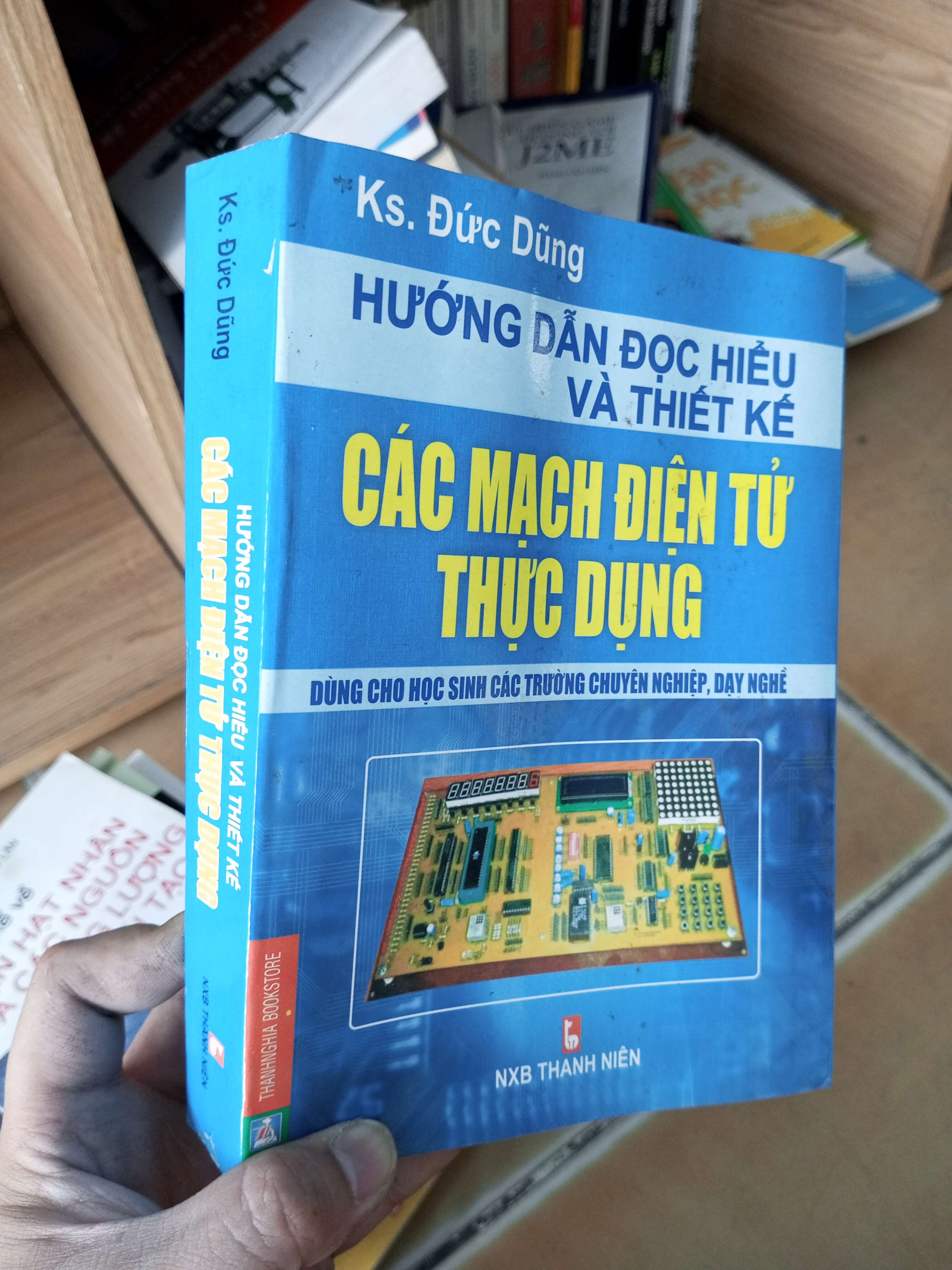 Hướng dẫn đọc hiểu và thiết kế các mạch điện tử thông dụng - Đức Dũng 2009 VAVO-A2