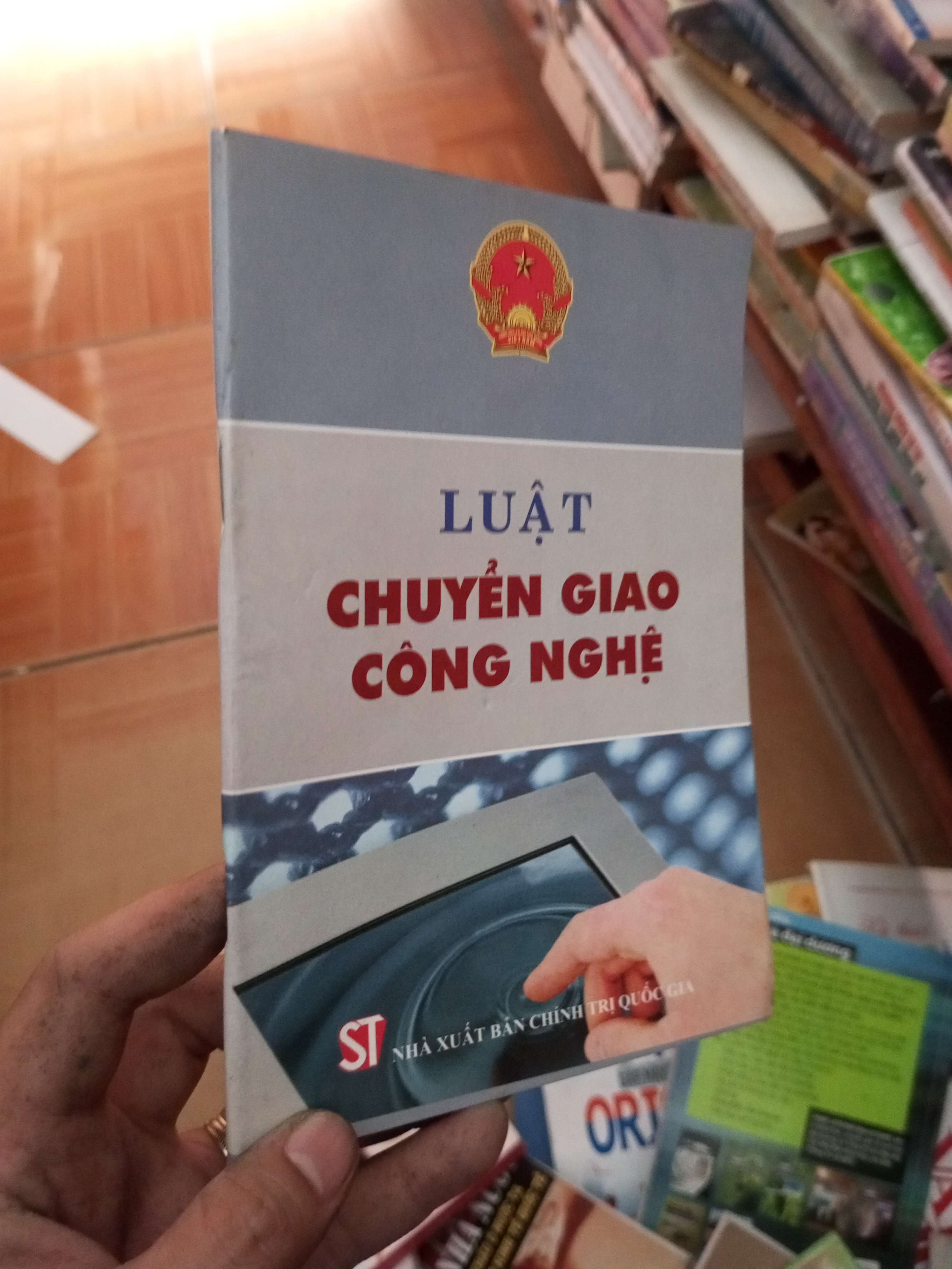 Luật chuyển giao công nghệ 2006 VAVO-AK18