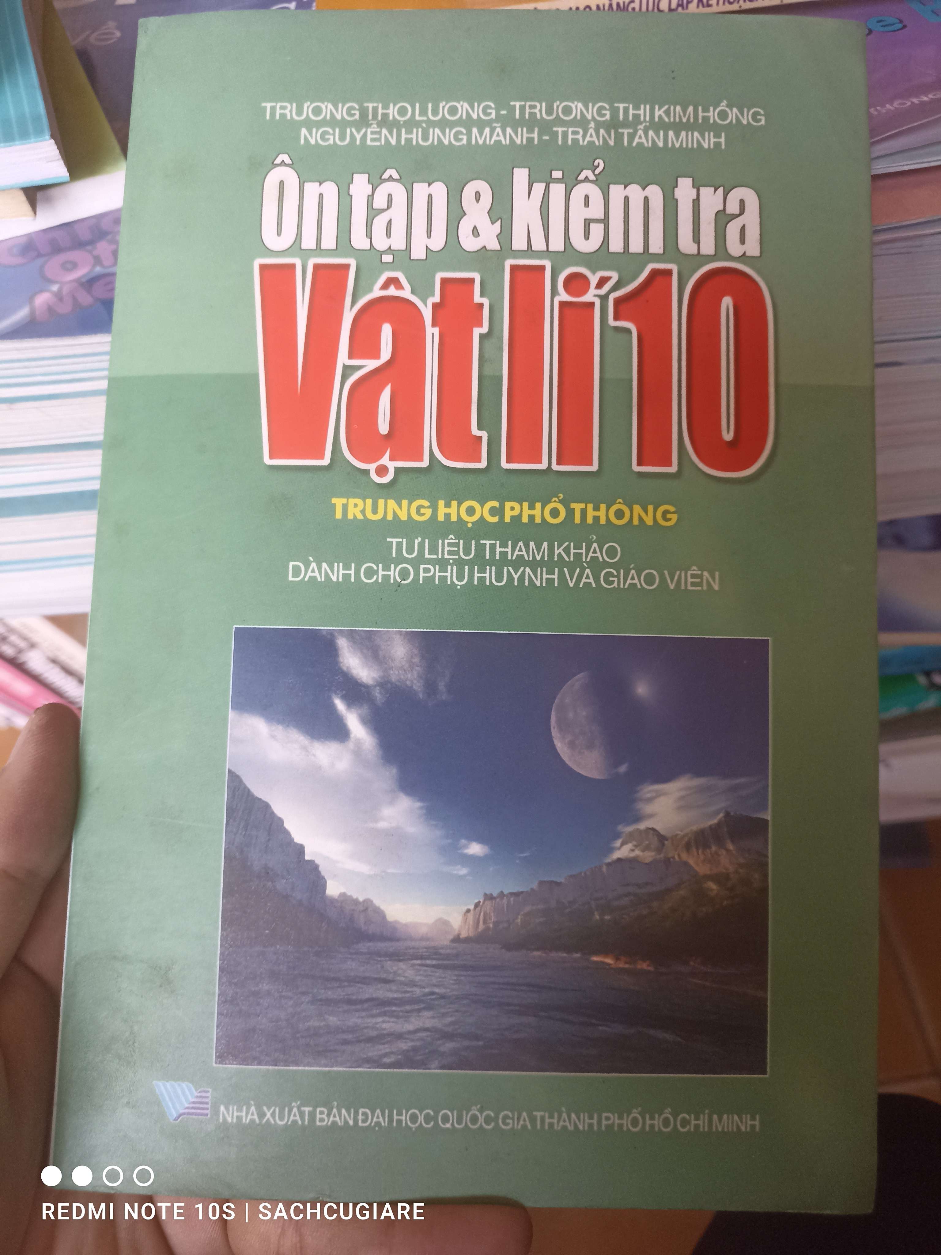 Ôn Tập Và Kiểm Tra Vật Lí 10 - Trương Thọ Lương, Trương Thị Kim Hồng, Nguyễn Hùng Mãnh, Trần Tấn Minh 2006 VAVO-AK3ST1