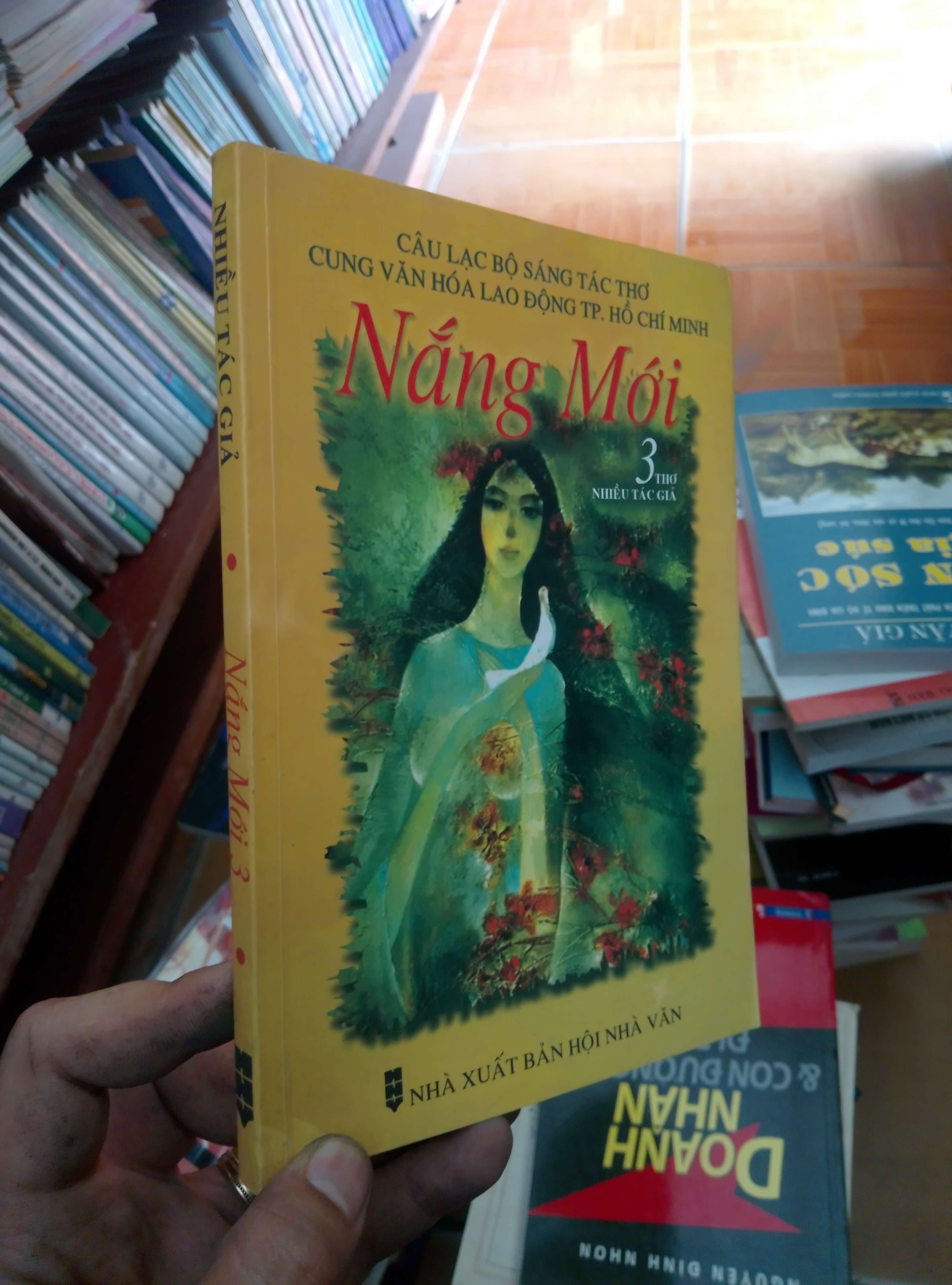 Nắng mới 3 2014 VAVO-AK18