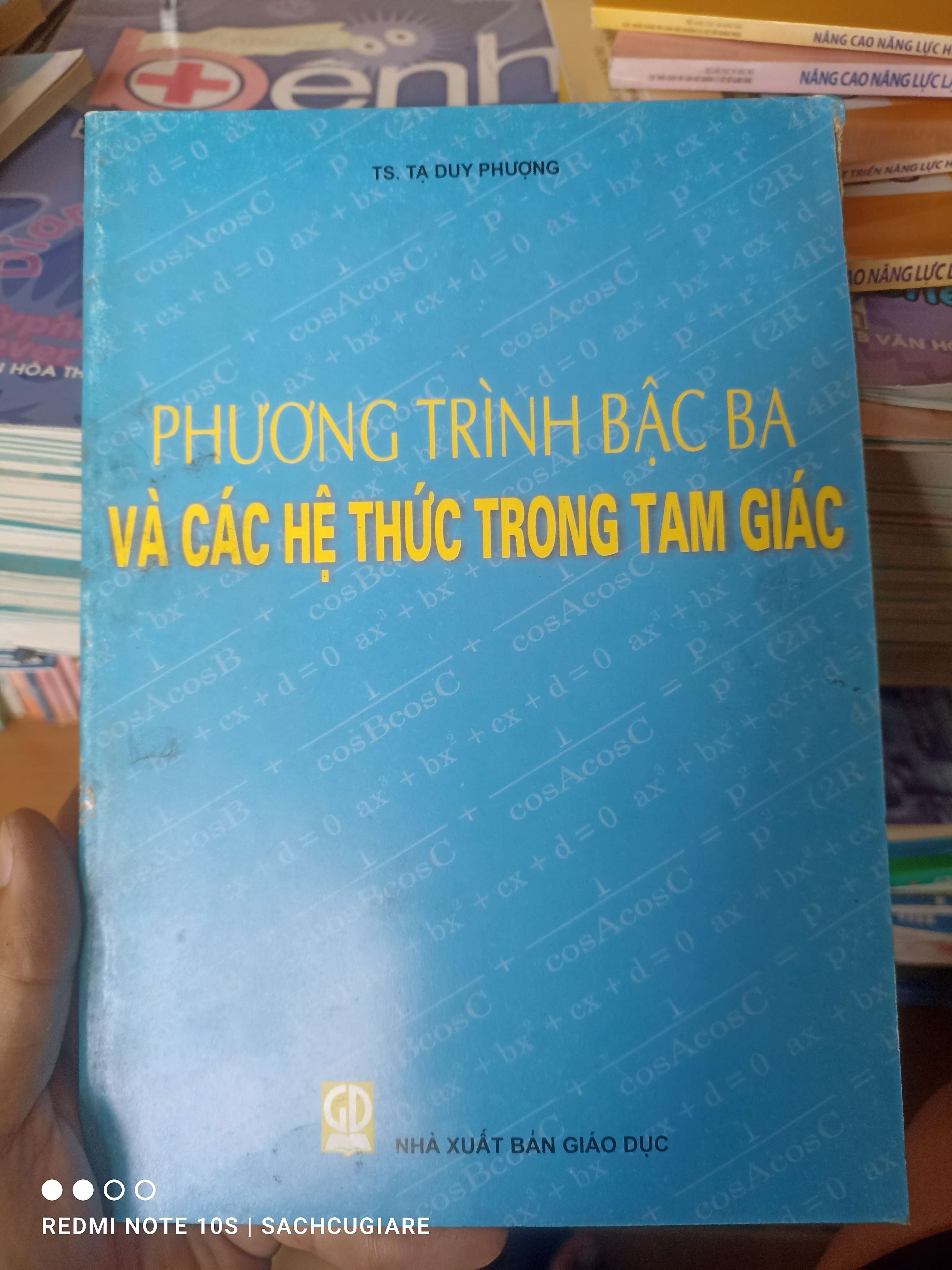 Phương Trình Bậc Ba Và Các Hệ Thức Trong Tam Giác - Tạ Duy Phượng 2006 VAVO-AK2ST1