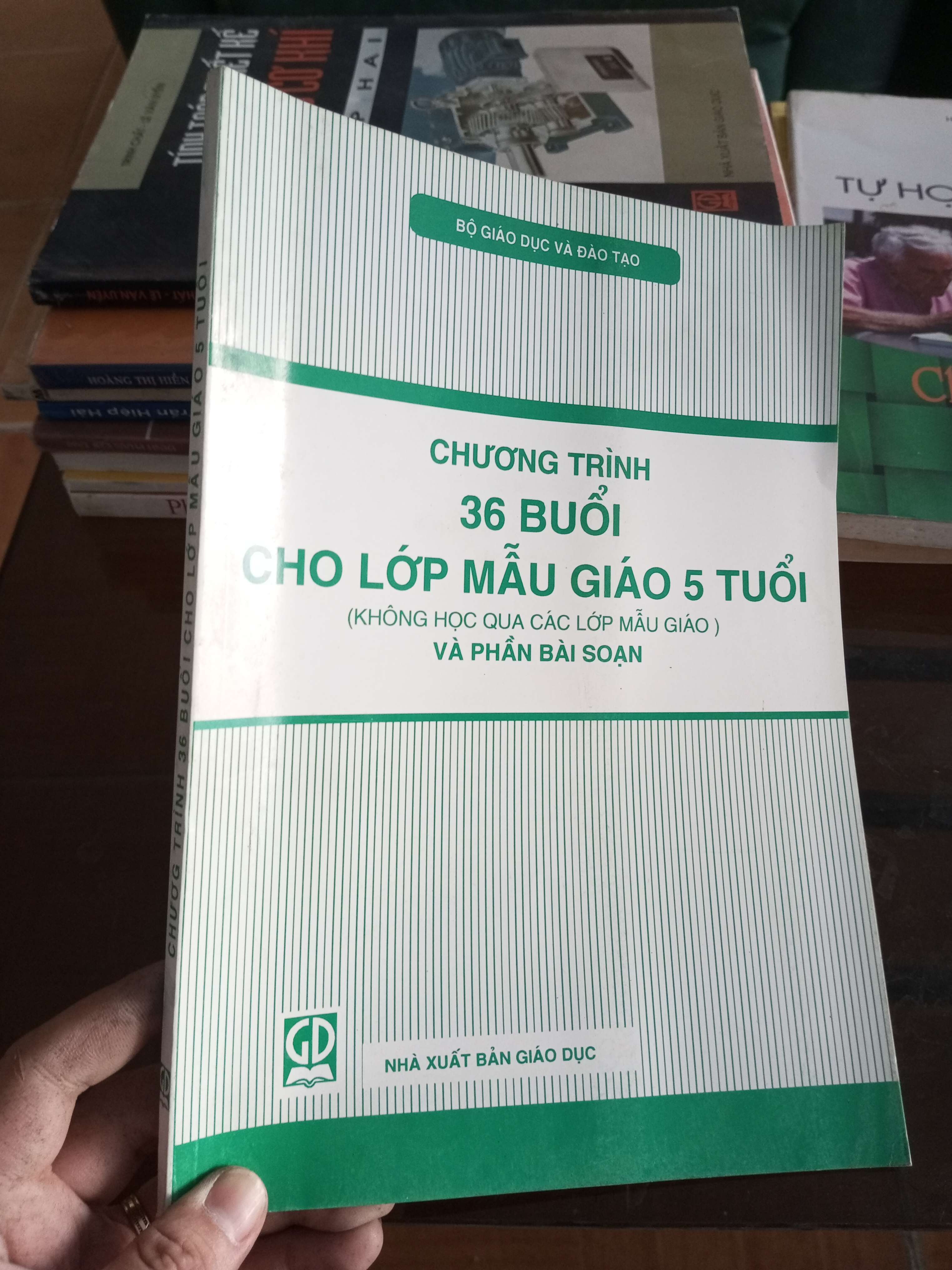 Chương trình 36 buổi cho lớp mẫu giáo 5 tuổi 2002 VAVO-A2