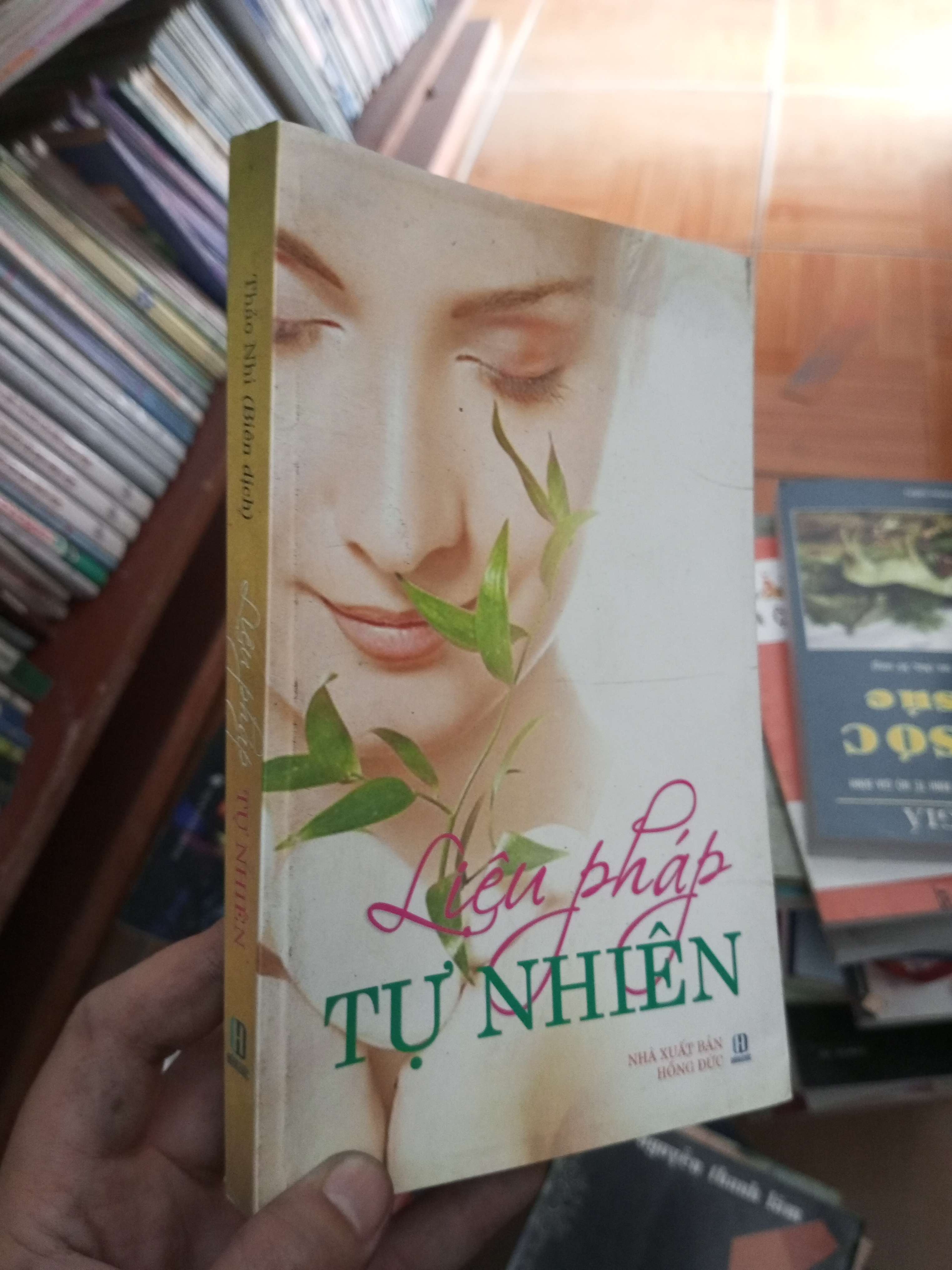 Liệu pháp tự nhiên - Thảo Nhi 2012 VAVO-AK18