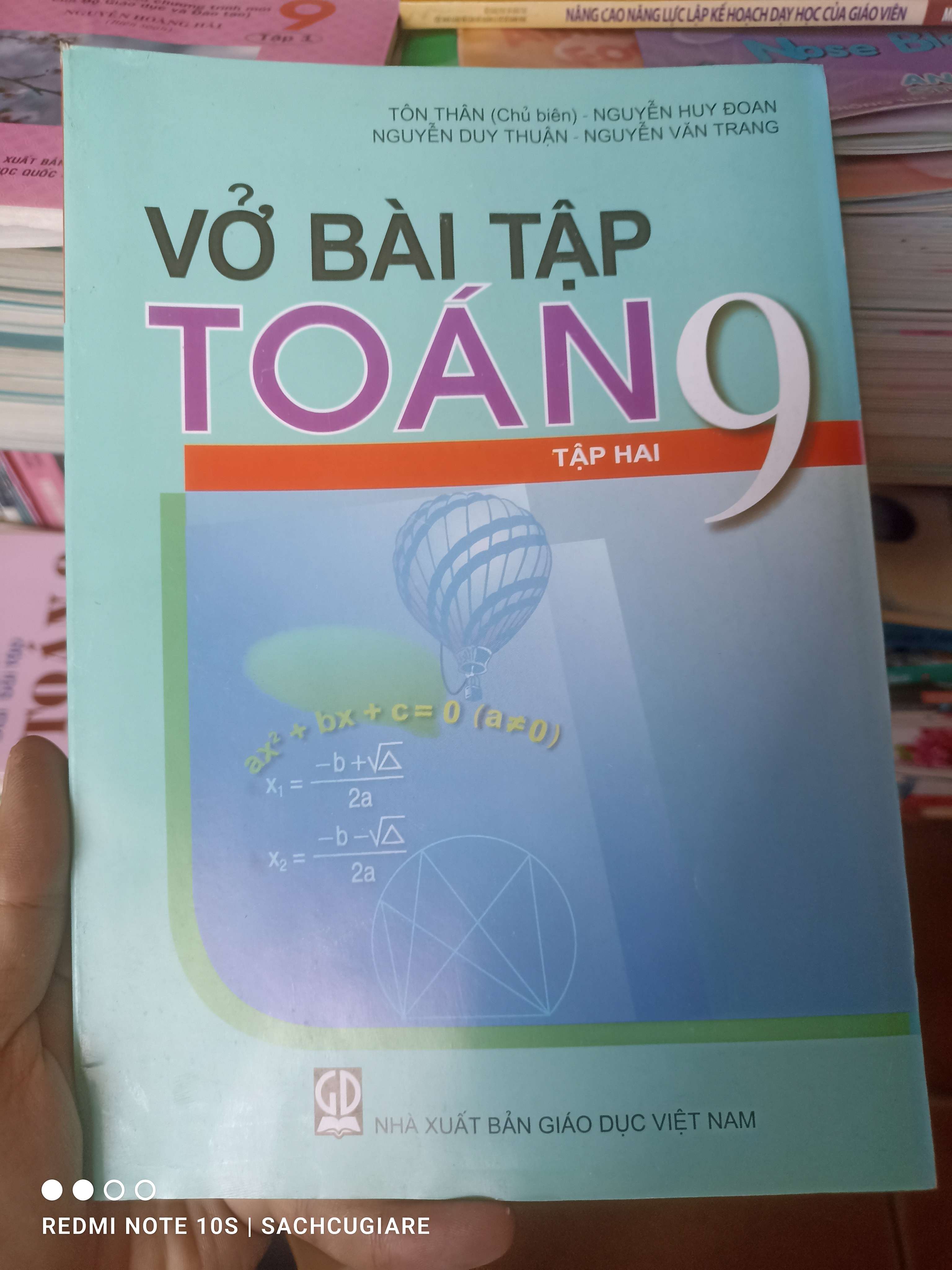 Vở Bài Tập Toán 9 (Tập 2) - Tôn Thân, Nguyễn Huy Đoan, Nguyễn Duy Thuận, Nguyễn Văn Trang 2013 VAVO-AK3ST1
