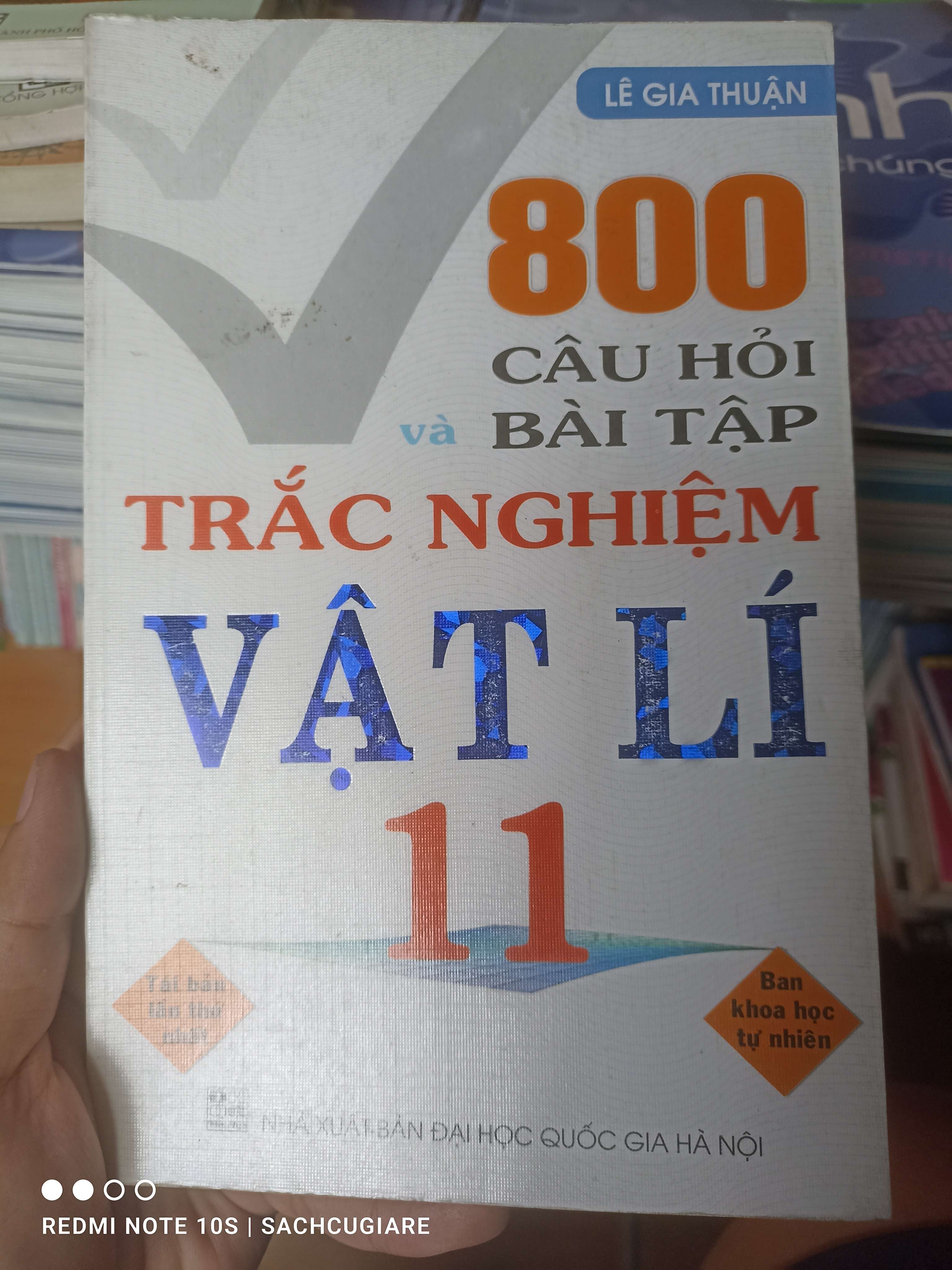 800 Câu Hỏi Và Bài Tập Trắc Nghiệm Vật Lí 11 - Lê Gia Thuận 2010 VAVO-AK2ST3