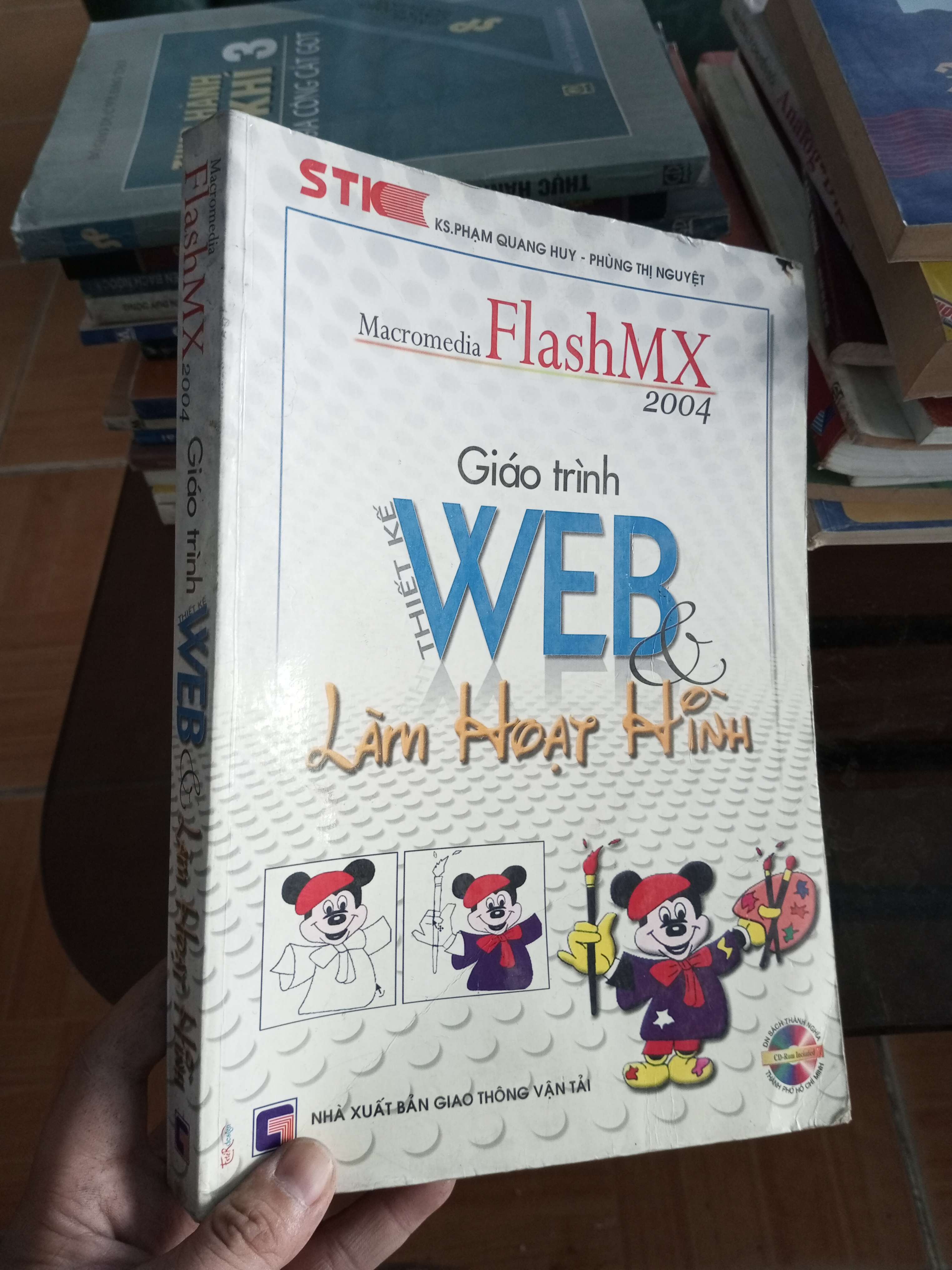 Giáo trình thiết kế web và làm hoạt hình - Quang Huy 2005 VAVO-A2