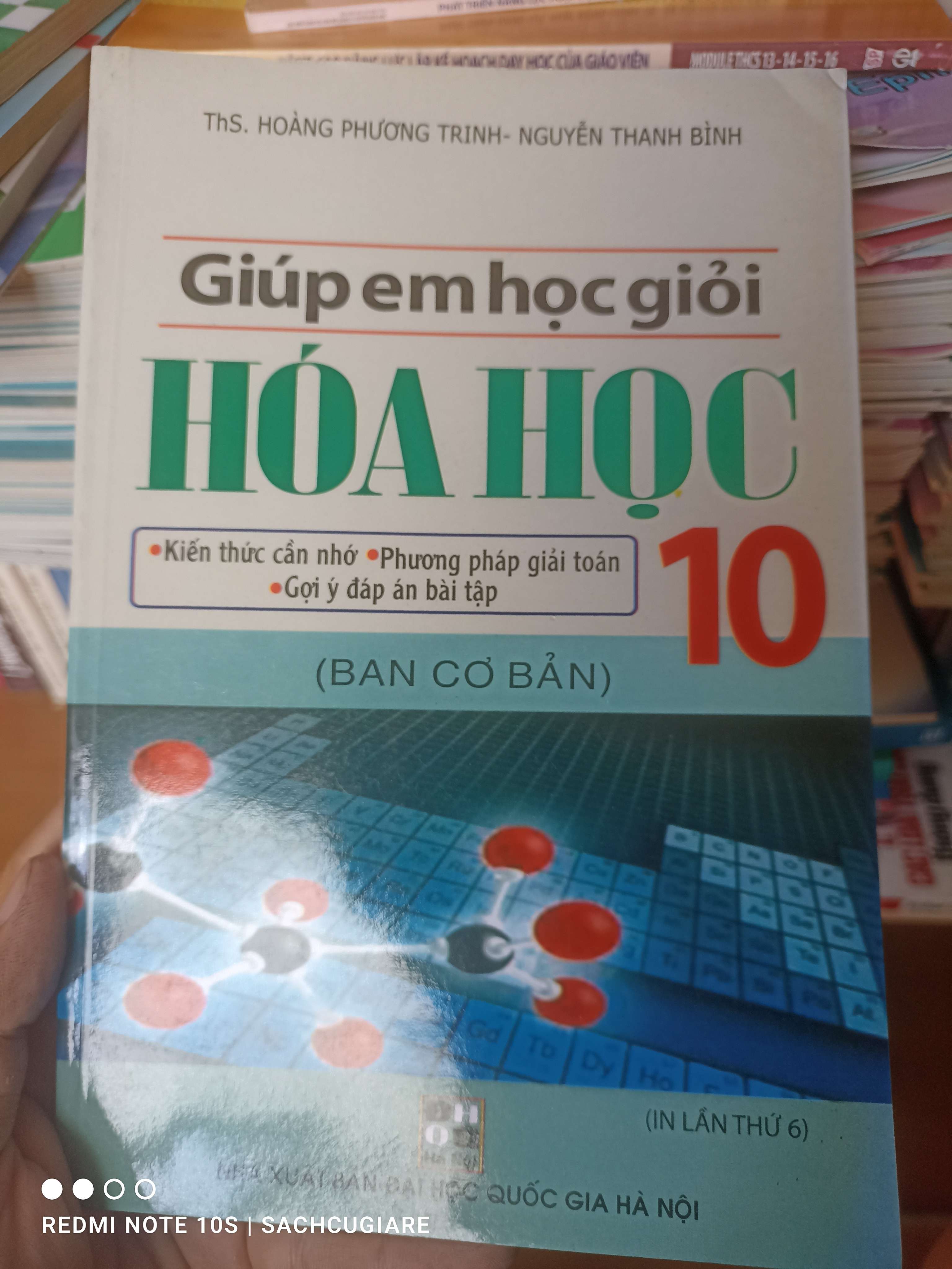 Giúp Em Học Giỏi Hóa Học 10 (Ban Cơ Bản) - Hoàng Phương Trinh, Nguyễn Thanh Bình 2010 VAVO-AK3ST1