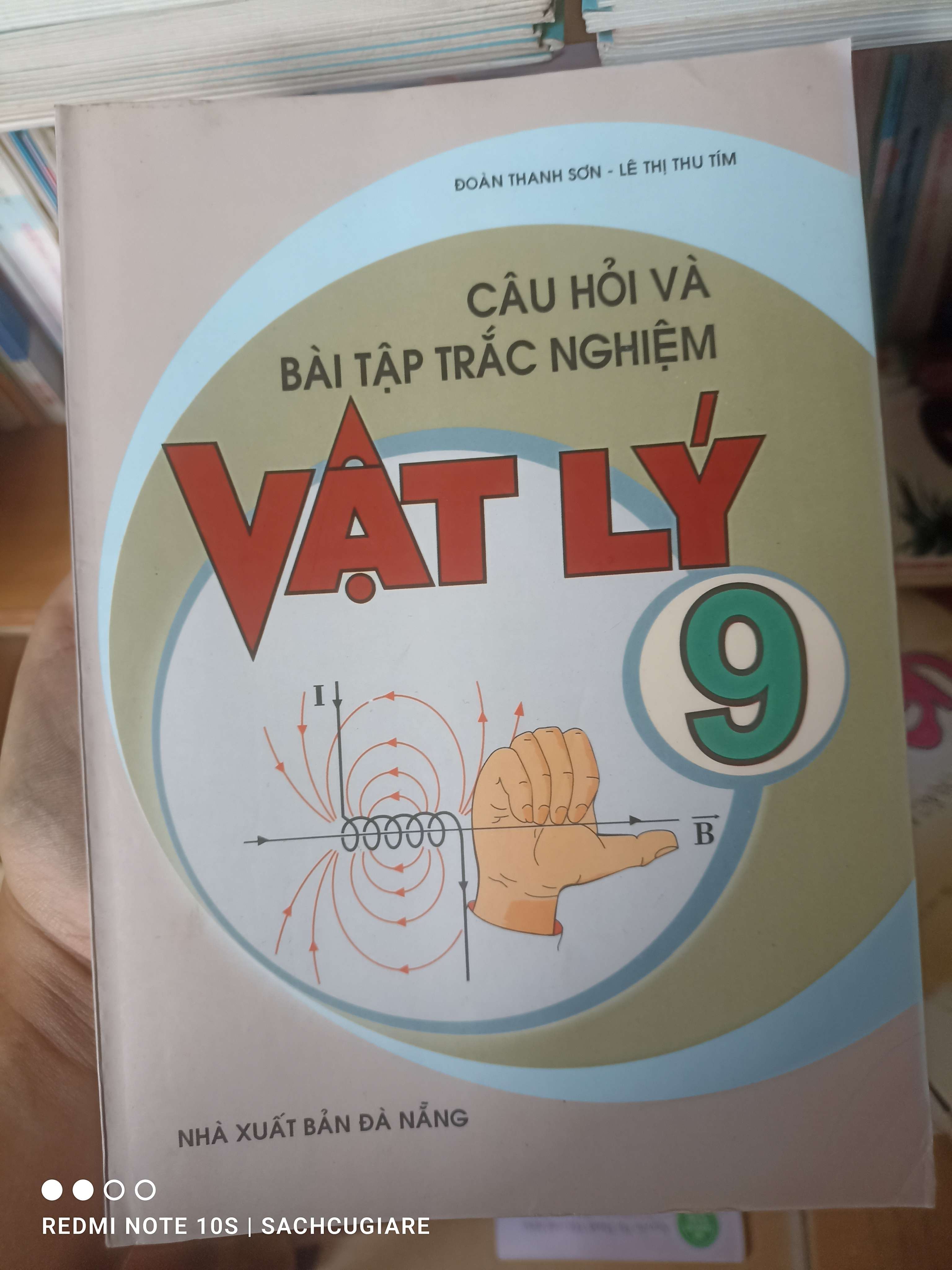 Câu Hỏi Và Bài Tập Trắc Nghiệm Vật Lý 9 - Đoàn Thanh Sơn, Lê Thị Thu Tím 2005 VAVO-AK2T3