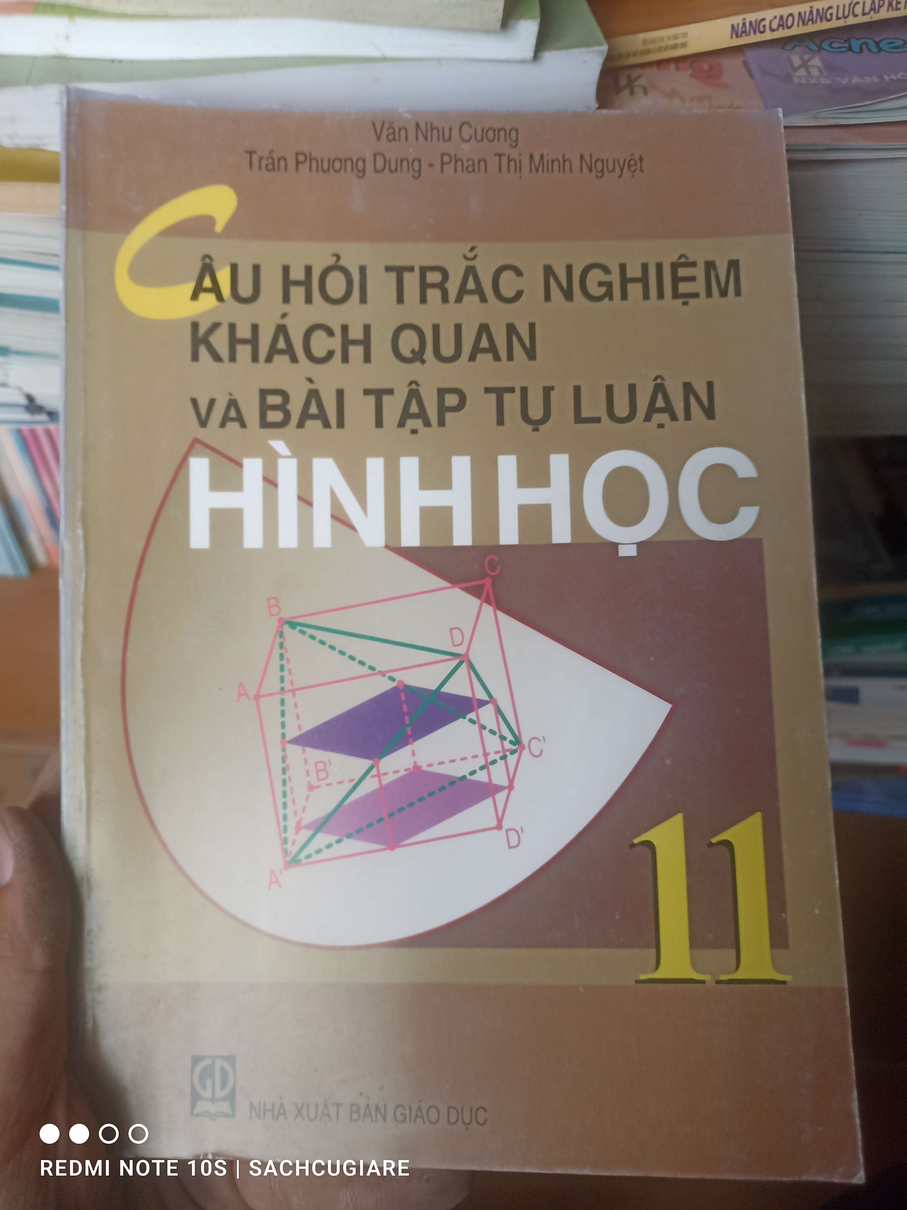 Câu Hỏi Trắc Nghiệm Khách Quan Và Bài Tập Tự Luận Hình Học 11 - Văn Nhu Cương, Trần Phương Dung, Phan Thị Minh Nguyệt 2007 VAVO-AK2ST1
