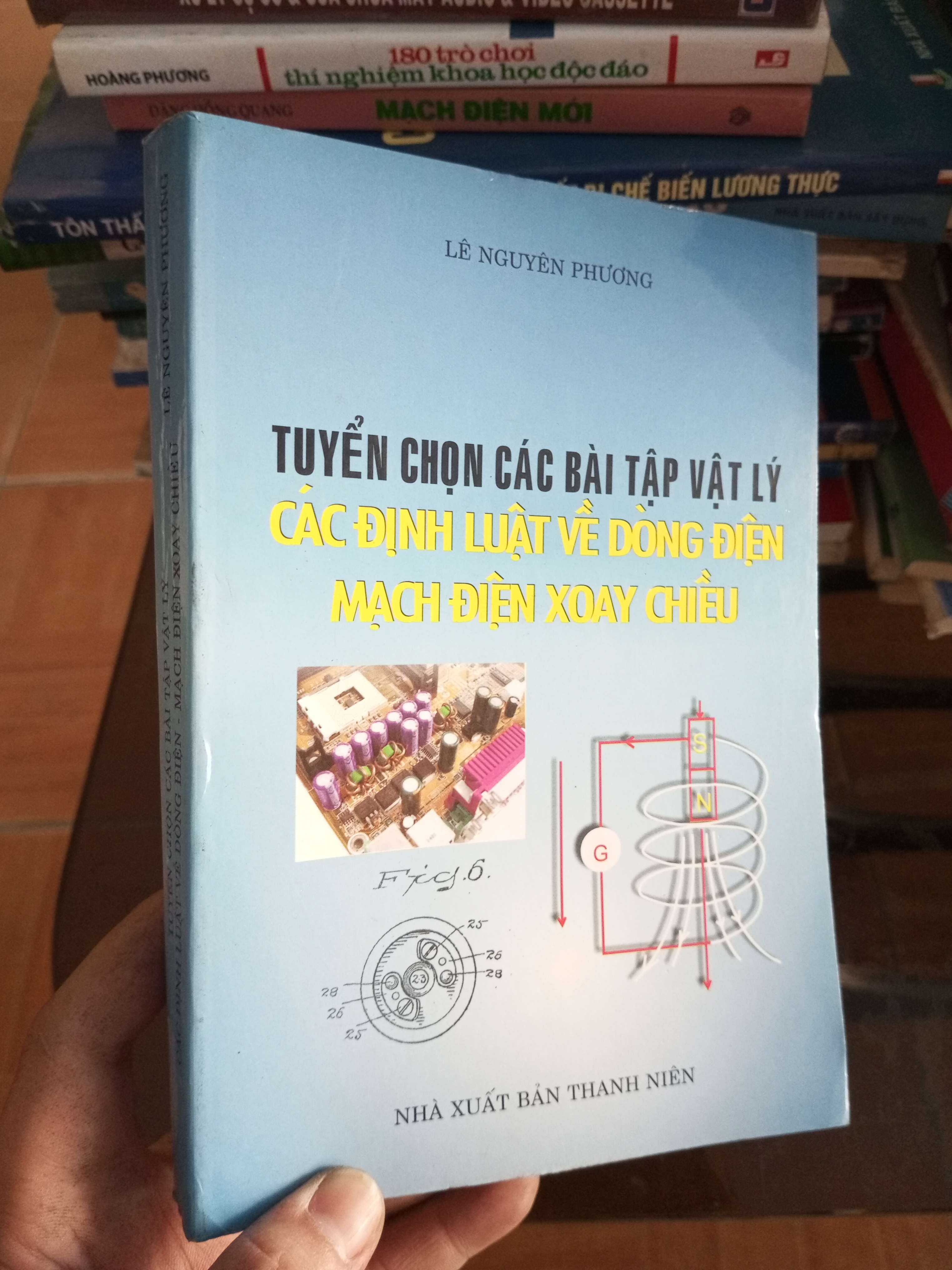 Tuyển chọn các bài tập Vật Lý các định luật về dòng điện mạch điện xoay chiều - Nguyên Phương 2006 VAVO-A2