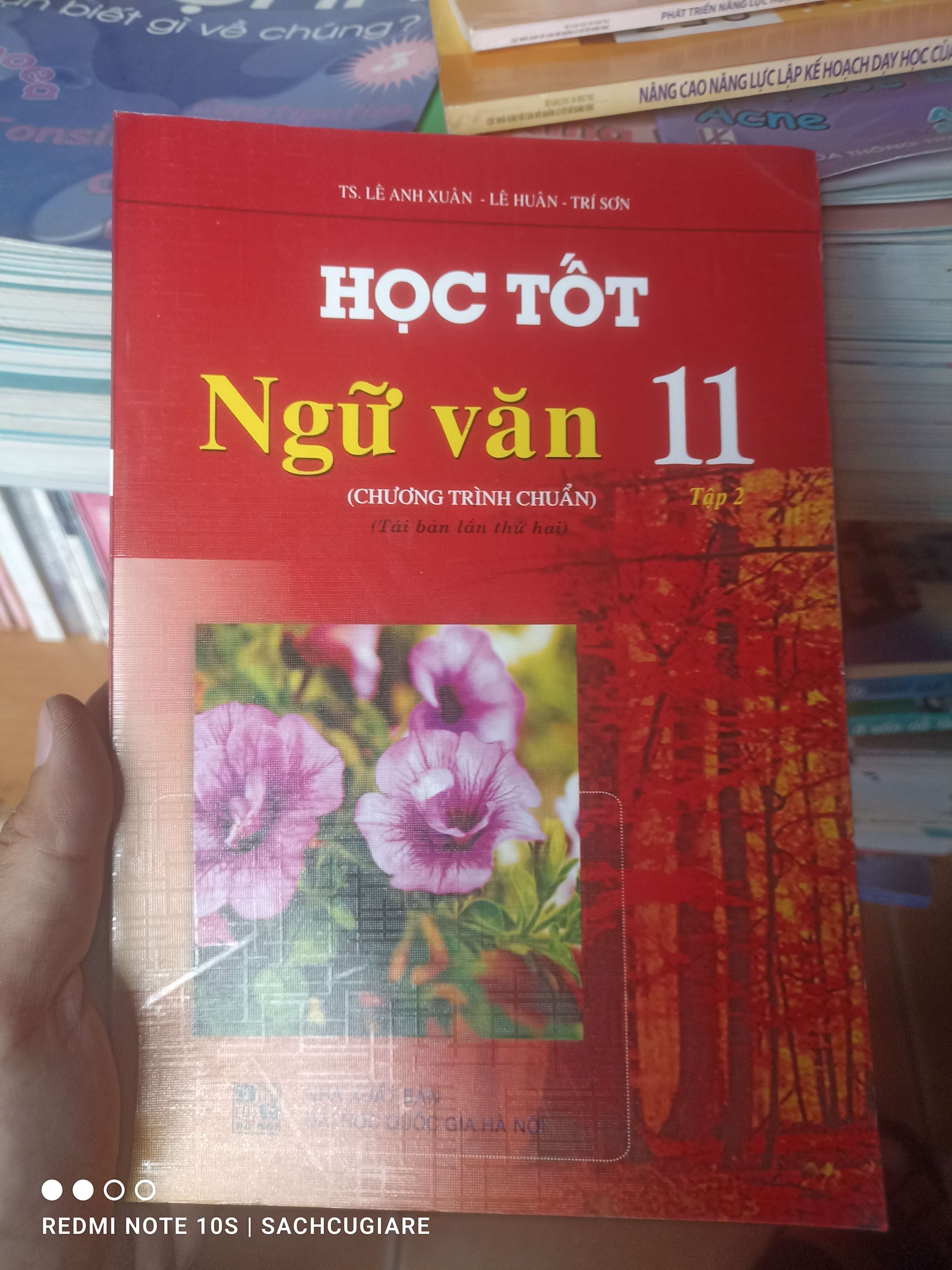 Học Tốt Ngữ Văn 11 (Chương Trình Chuẩn) (Tập 2) - Lê Anh Xuân, Lê Huân, Trí Sơn 2008 VAVO-AK2ST1