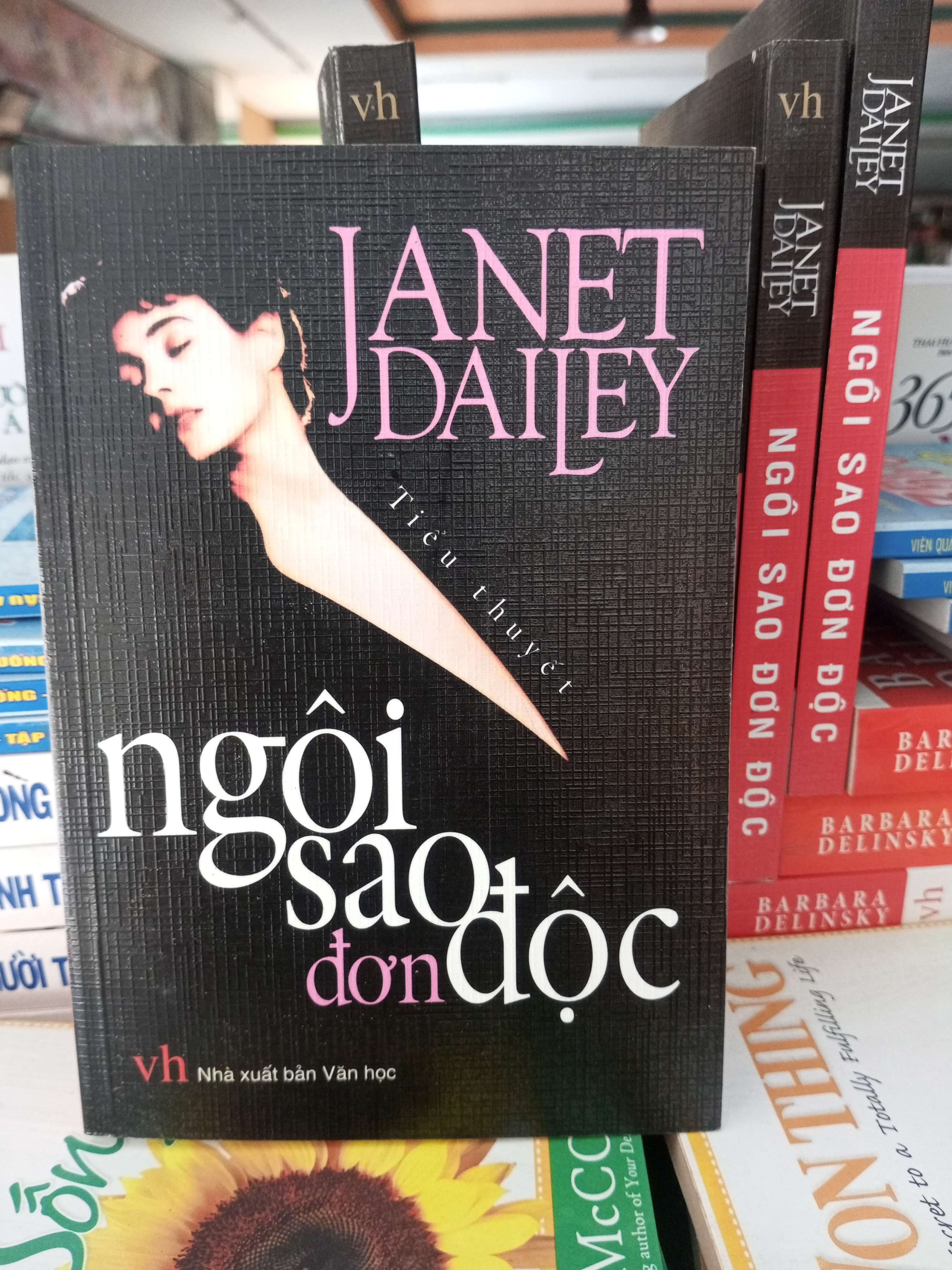 Ngôi sao đơn độc - Dailey 2007 VAVO-A0
