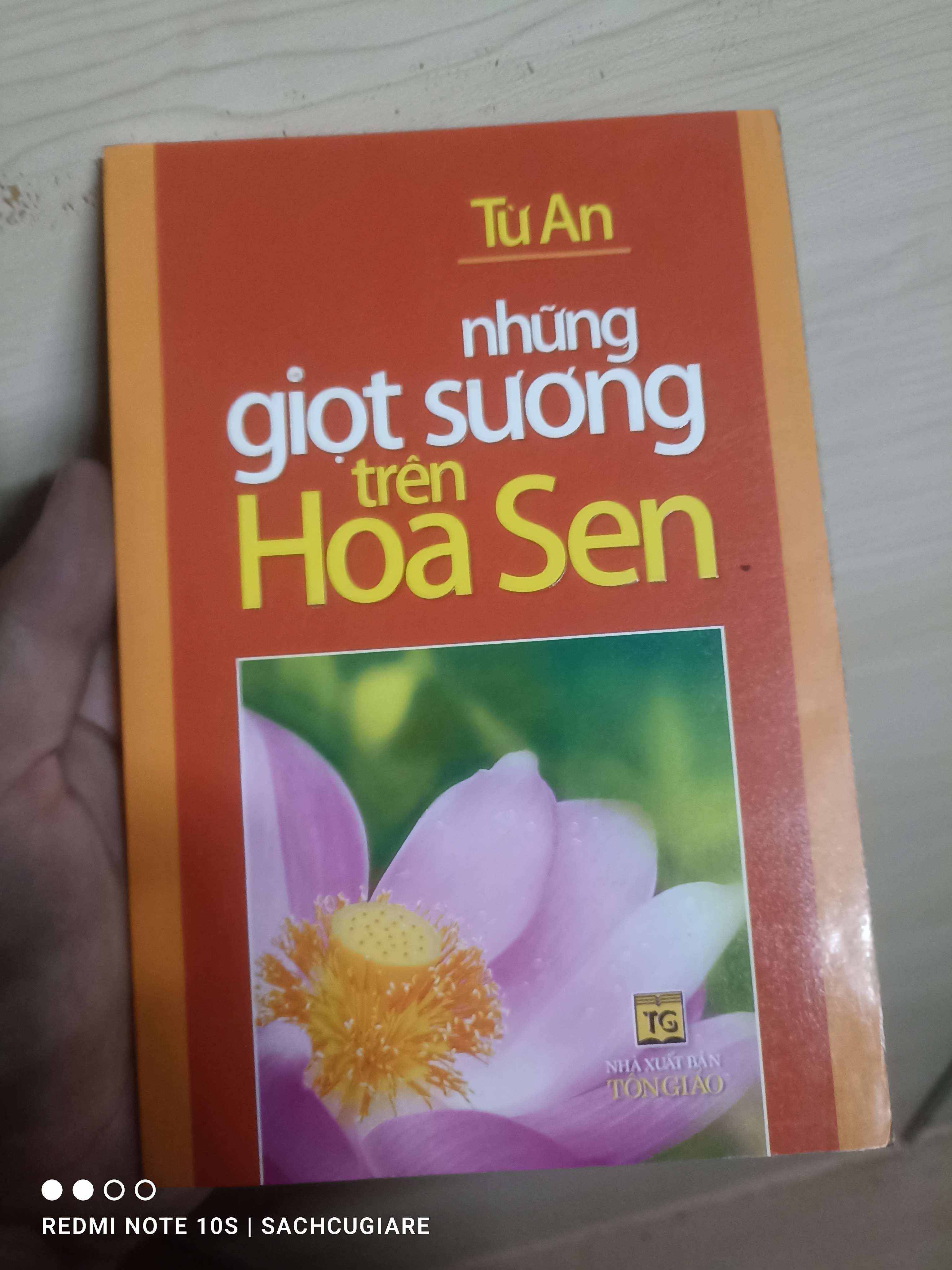 Những giọt sương trên Hoa Sen - Từ An VAVO-AXXX -